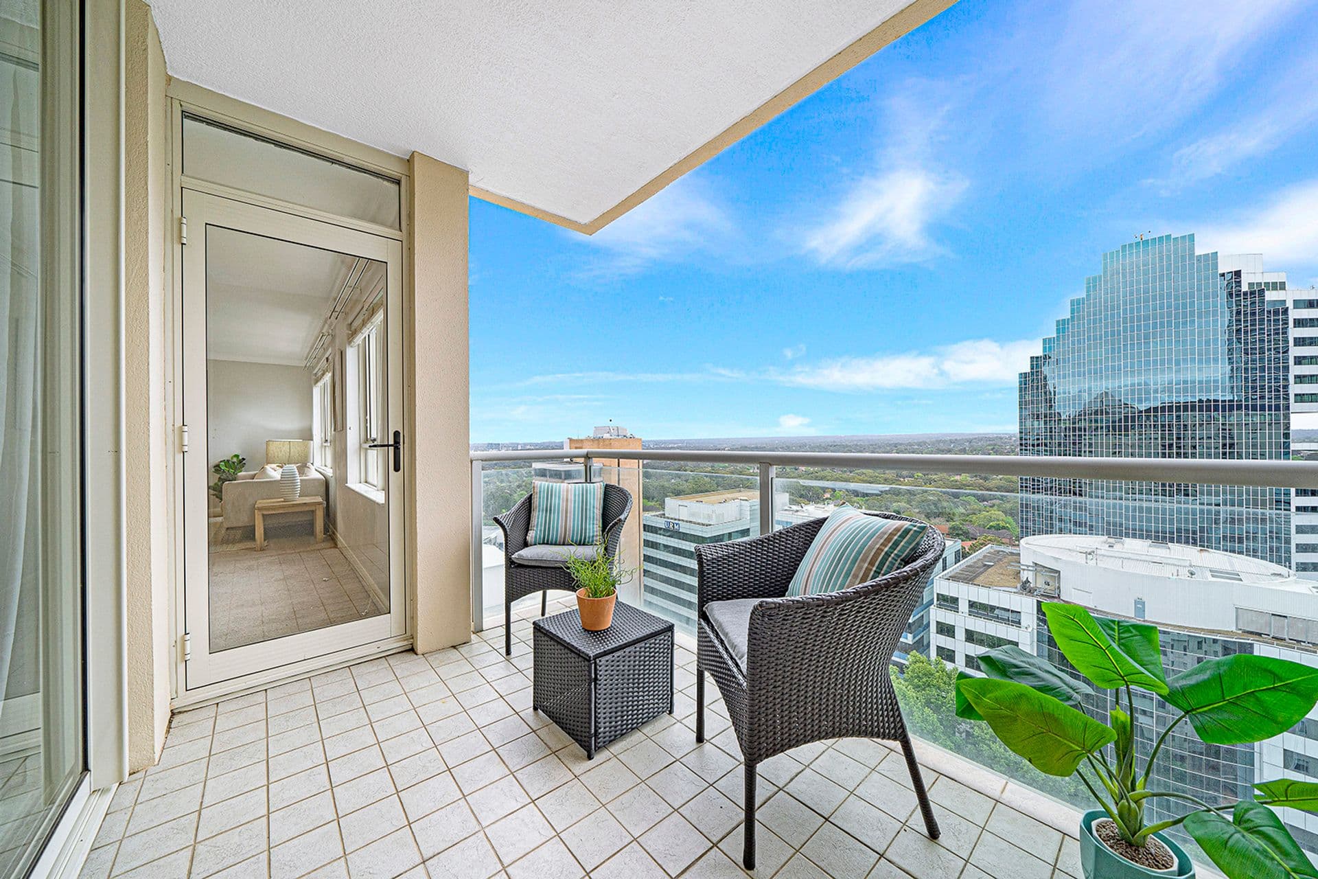 1907/8 Brown Street, Chatswood, NSW, 2067, Chatswood - Thumbnail 3