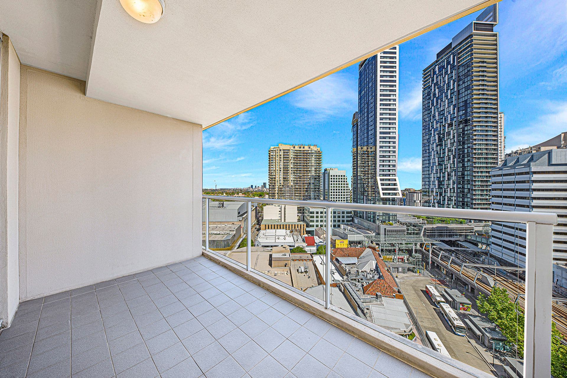 1708/2a Help Street, Chatswood, NSW, 2067, Chatswood - Thumbnail 3