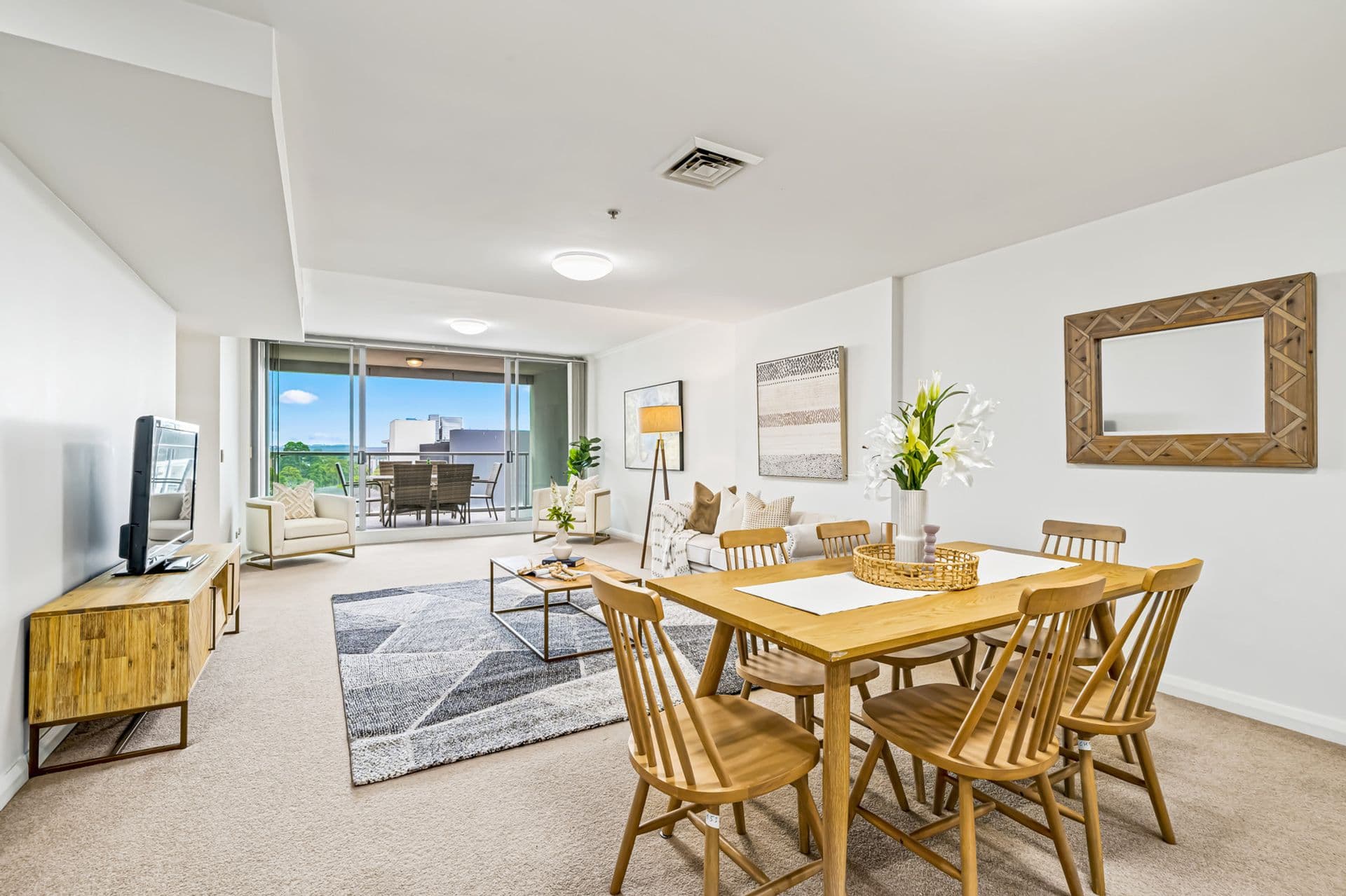 1501/2B Help Street, Chatswood, NSW, 2067, Chatswood - Thumbnail 2