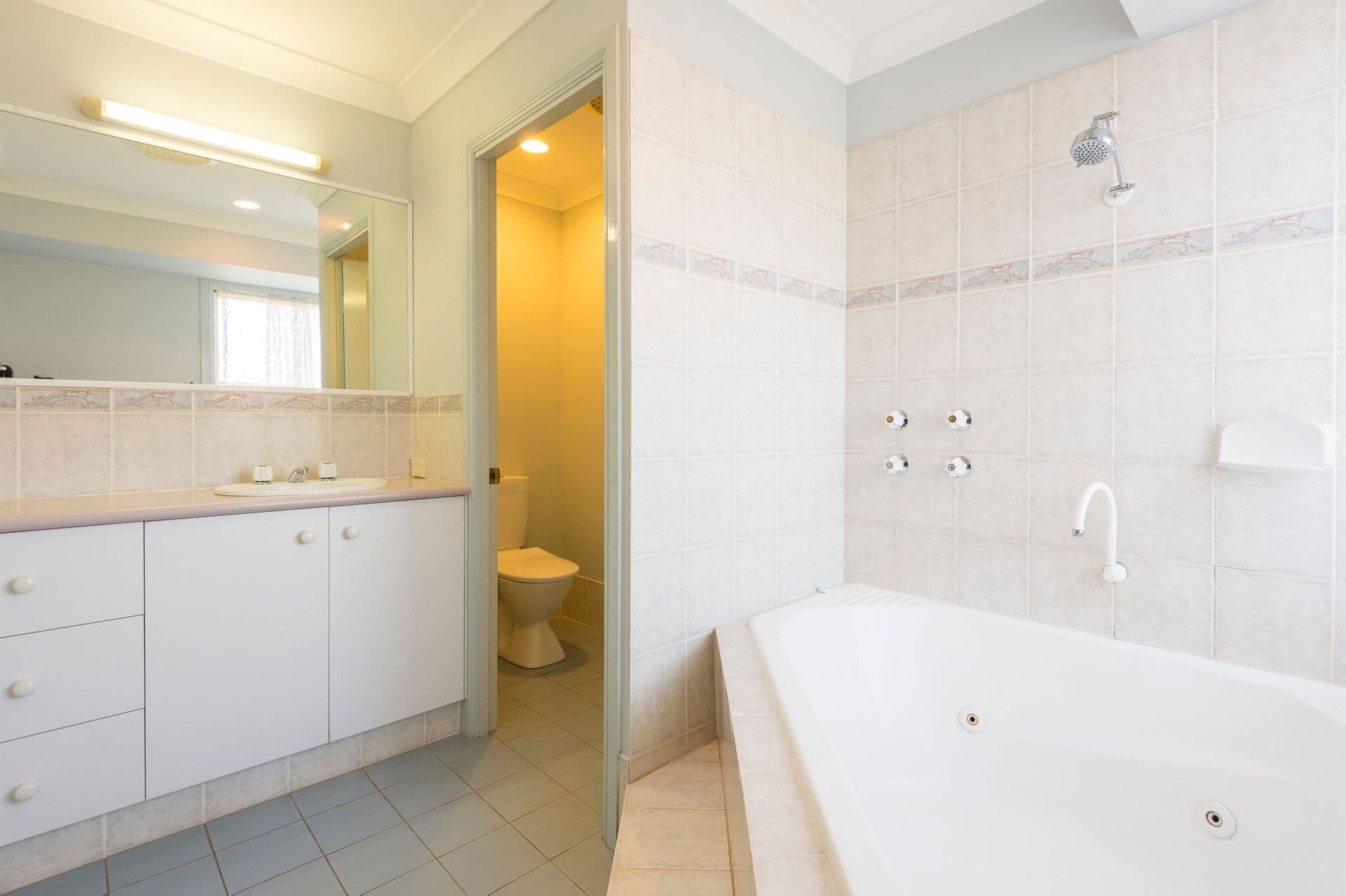 11 Cerreto Circuit, Wollongbar, NSW, 2477, Wollongbar - Thumbnail 7