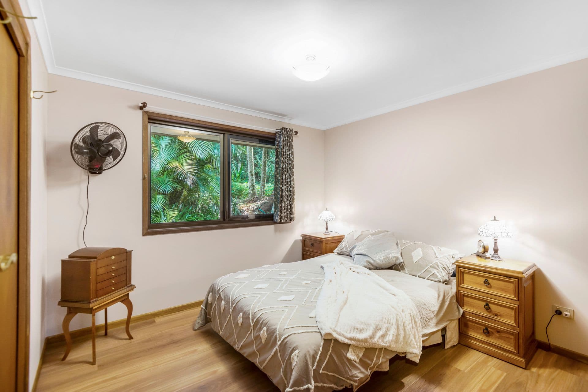 8 Denbos Crescent, East Lismore, NSW, 2480, East Lismore - Thumbnail 5