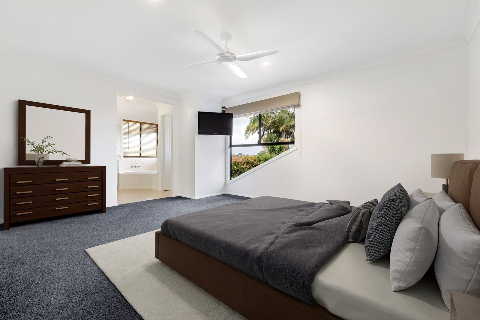 34 Hellyar Drive, Wollongbar, NSW, 2477, Wollongbar - Thumbnail 7