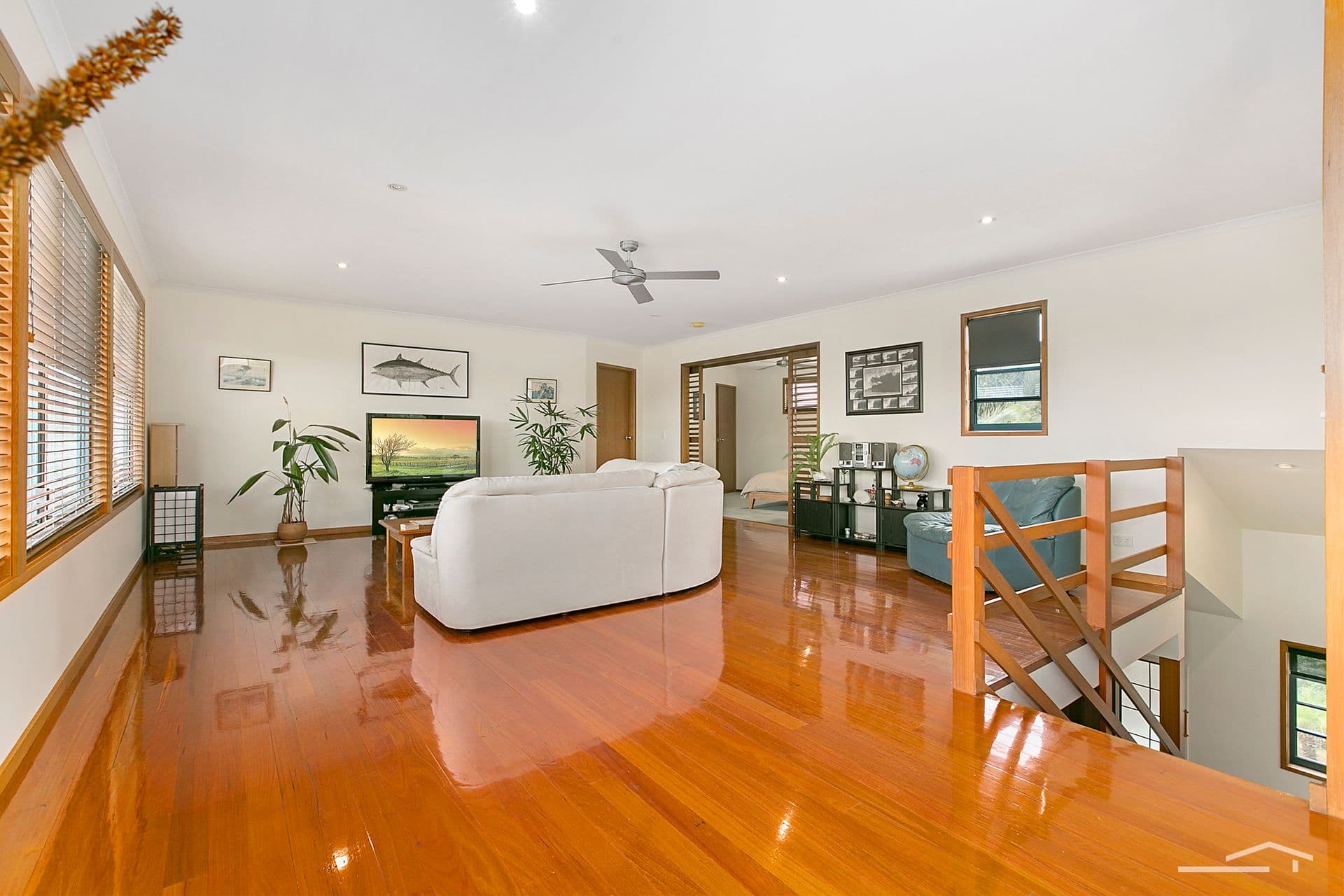 28 Summerhill Boulevard, Drouin, VIC, 3818, Drouin - Thumbnail 2