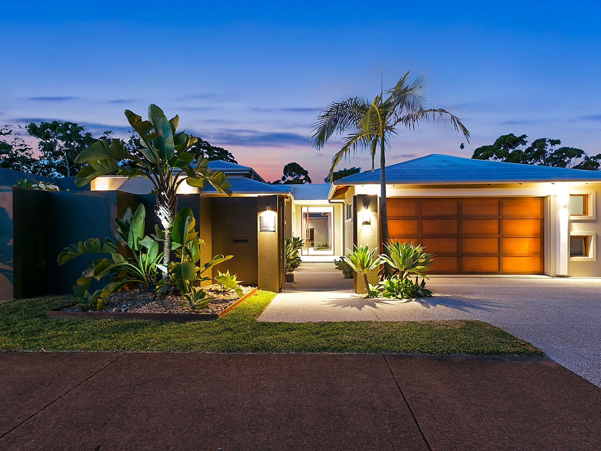 10 Lakeside Drive, Peregian Springs, QLD, 4573, Peregian Springs - Thumbnail 2