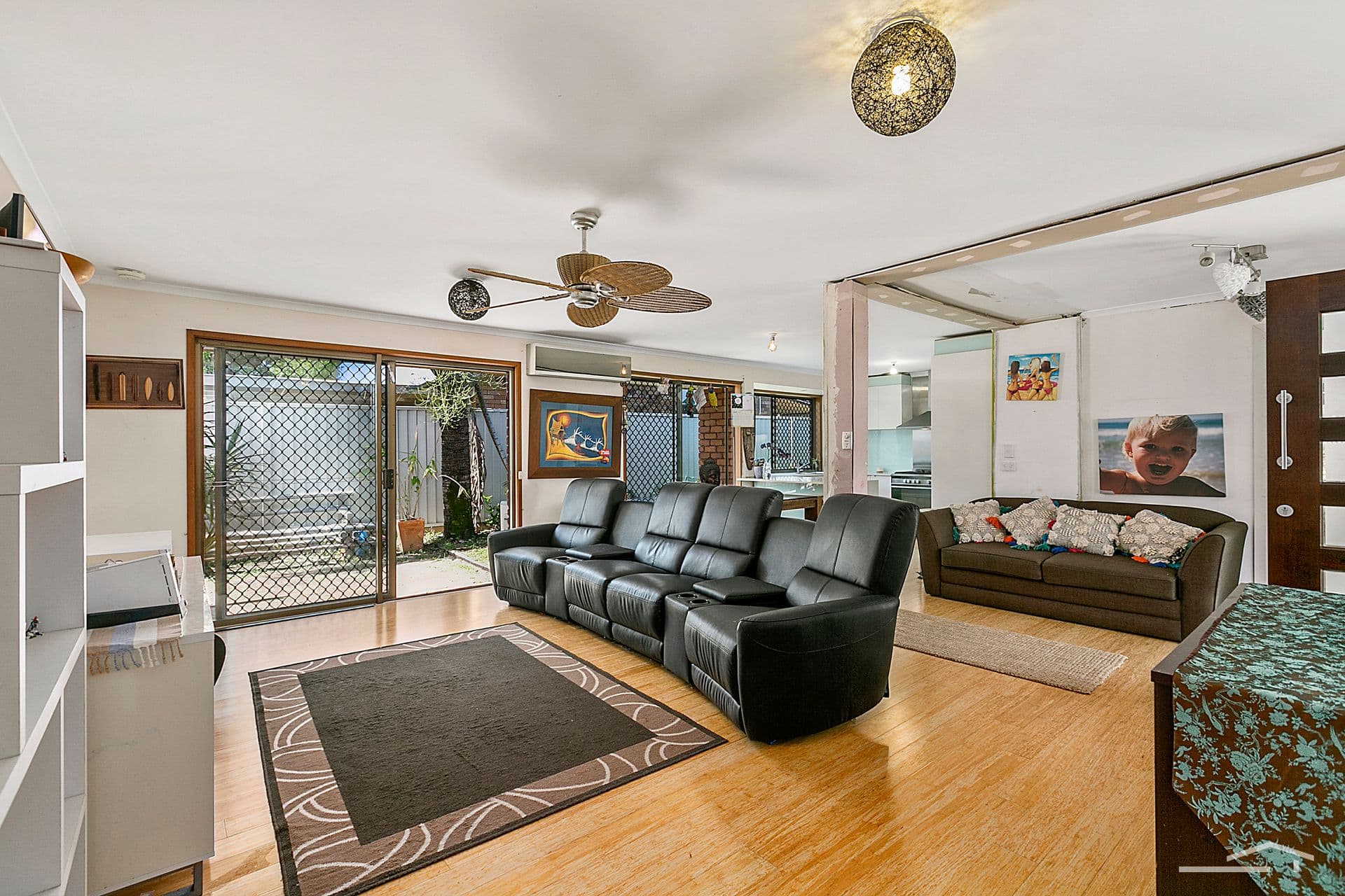 9 Orcades Street, Sunrise Beach, QLD, 4567, Sunrise Beach - Thumbnail 7