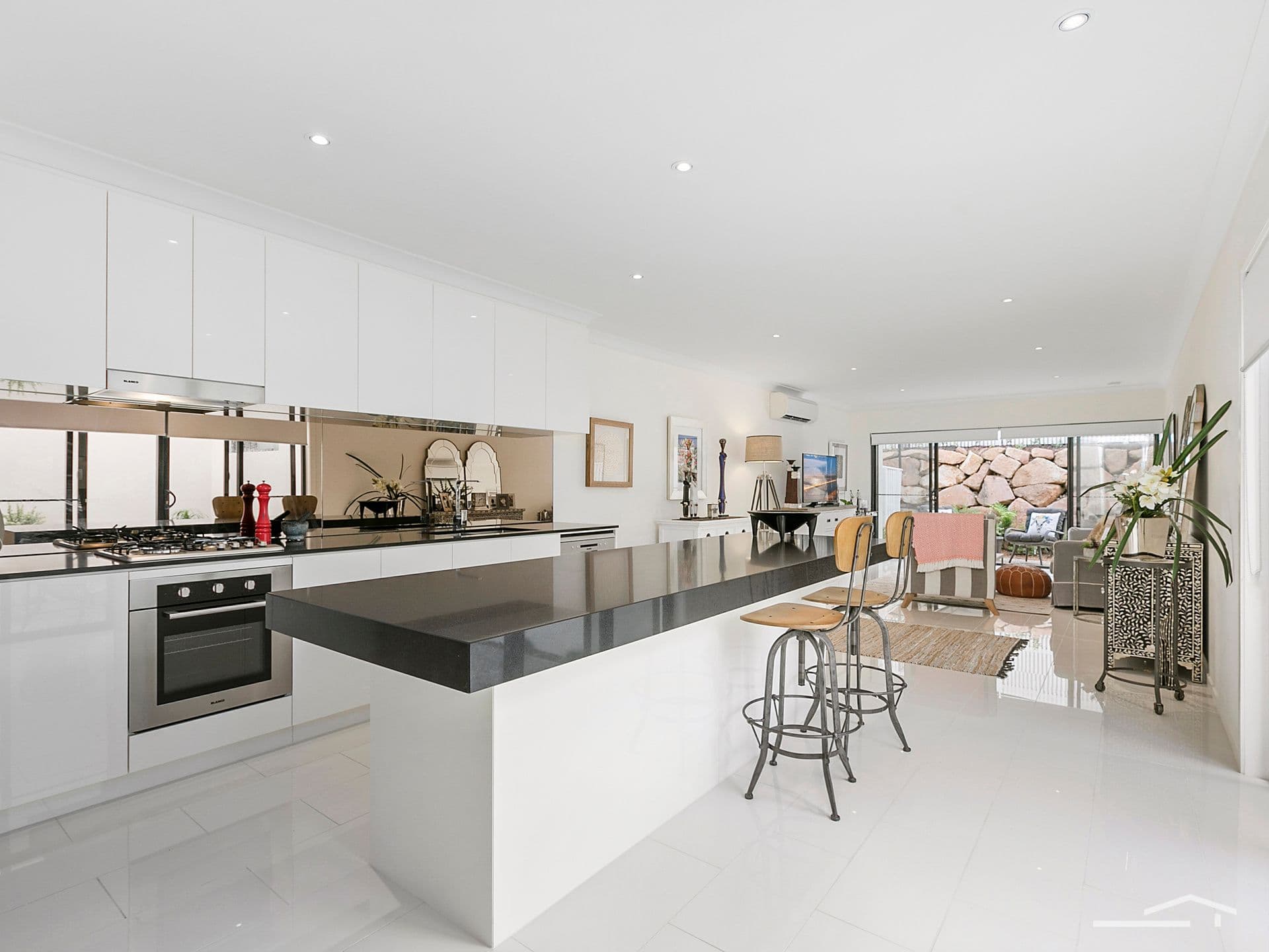 6/18 Lanyana Way, Noosa Heads, QLD, 4567, Eltham North - Thumbnail 3