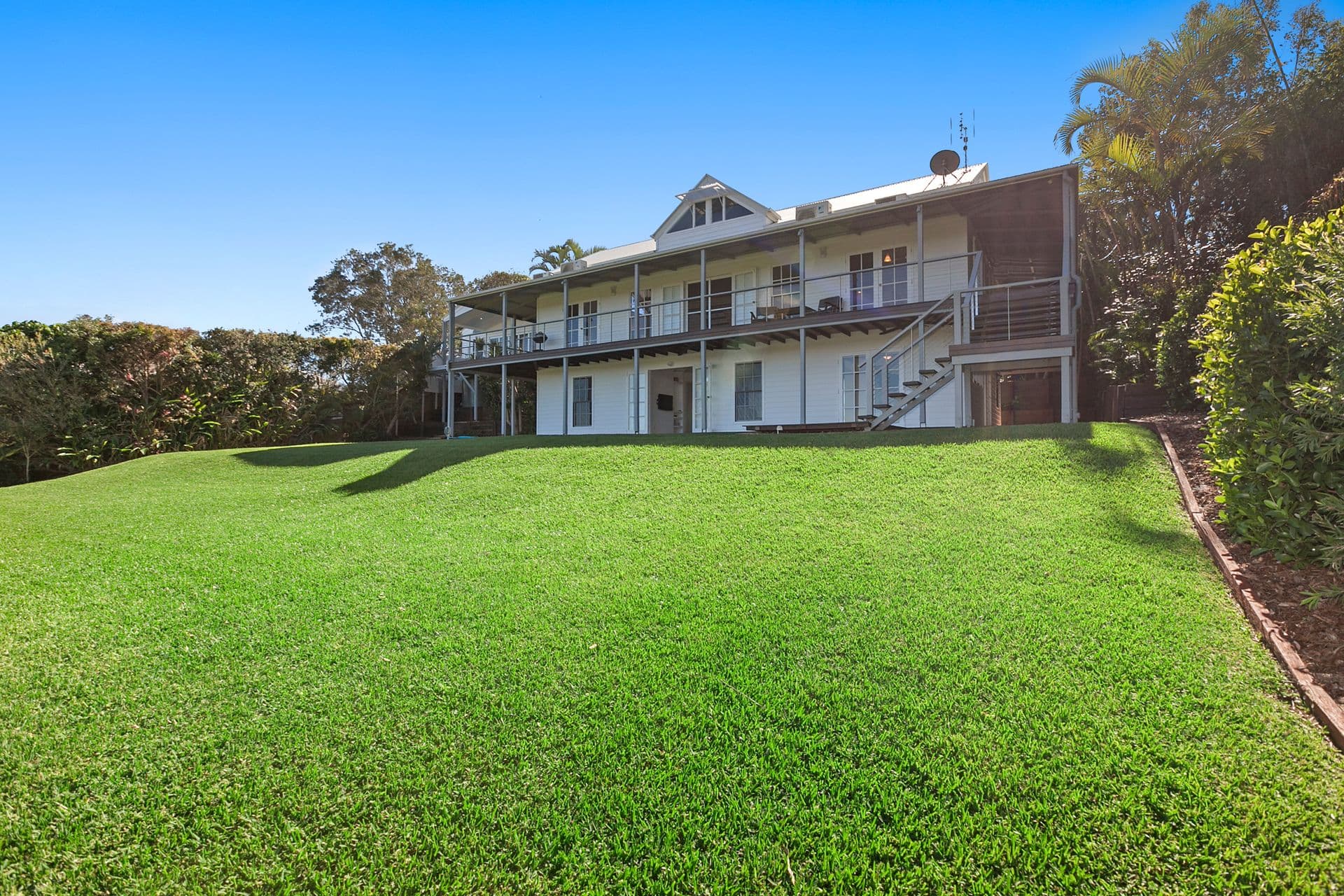 6/18 Lanyana Way, Noosa Heads, QLD, 4567, Peregian Beach - Thumbnail 2
