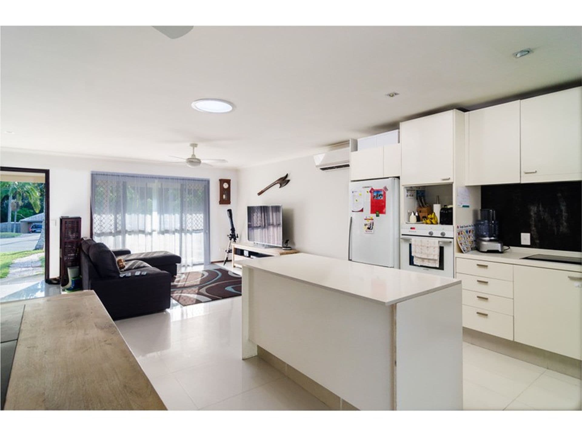 13 June Crescent, Noosaville, QLD, 4566, Noosaville - Thumbnail 2