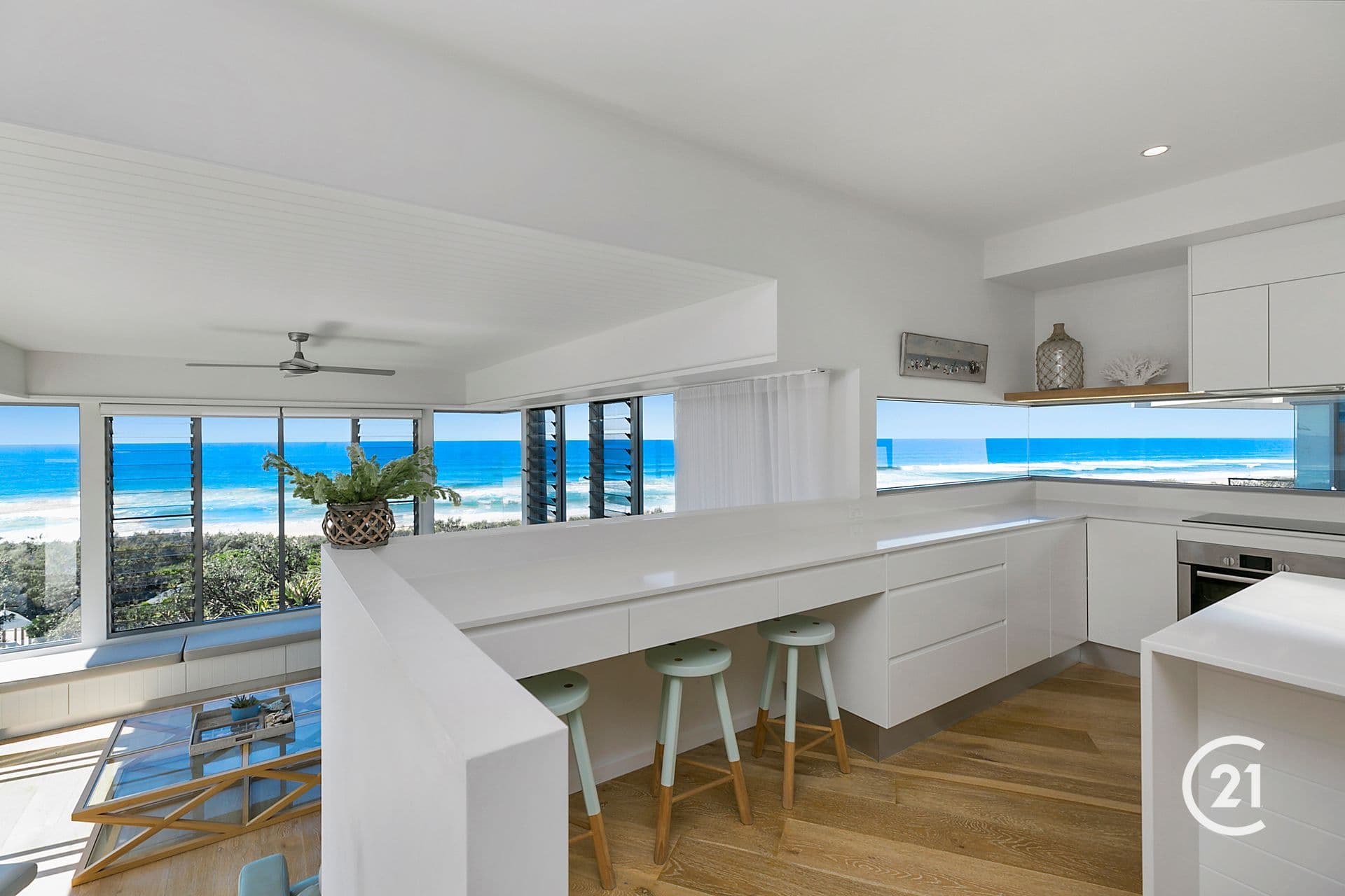 6/18 Lanyana Way, Noosa Heads, QLD, 4567, Castaways Beach - Thumbnail 2
