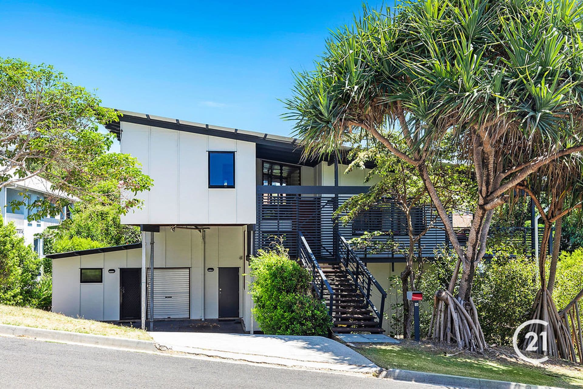 6/18 Lanyana Way, Noosa Heads, QLD, 4567, Coolum Beach - Thumbnail 2