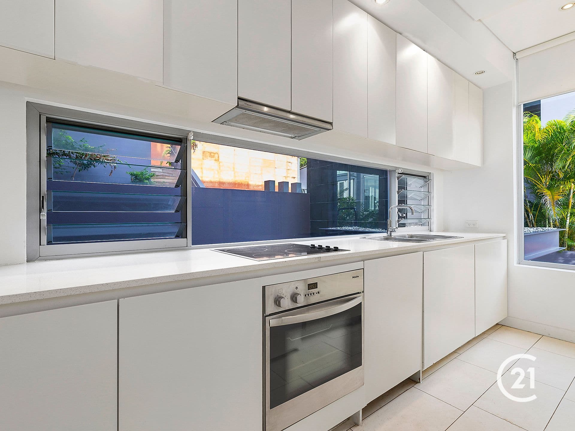 5/37-49 Noosa Drive, Noosa Heads, QLD, 4567, Noosa Heads - Thumbnail 4