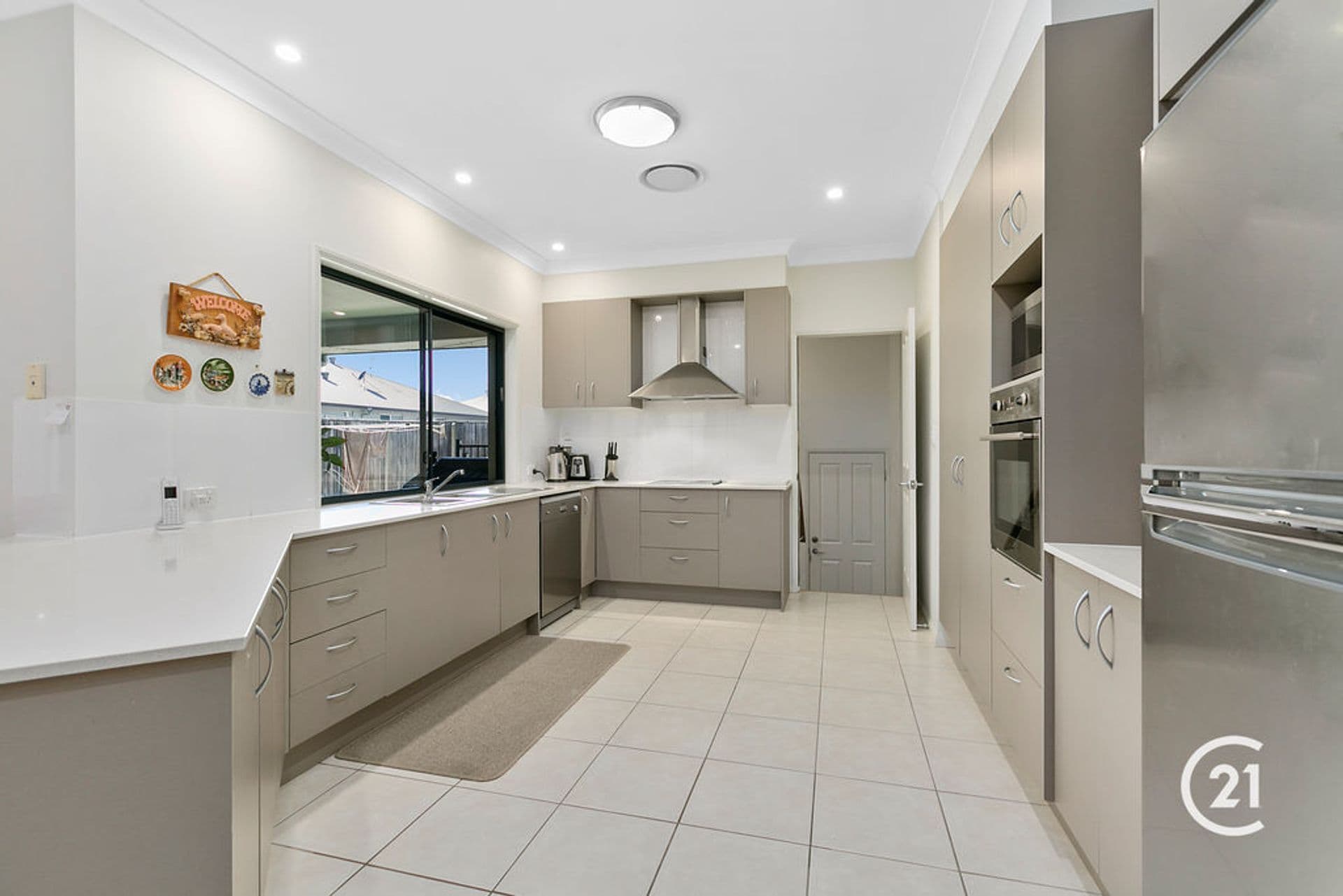 10 Balgownie Drive, Peregian Springs, QLD, 4573, Peregian Springs - Thumbnail 3