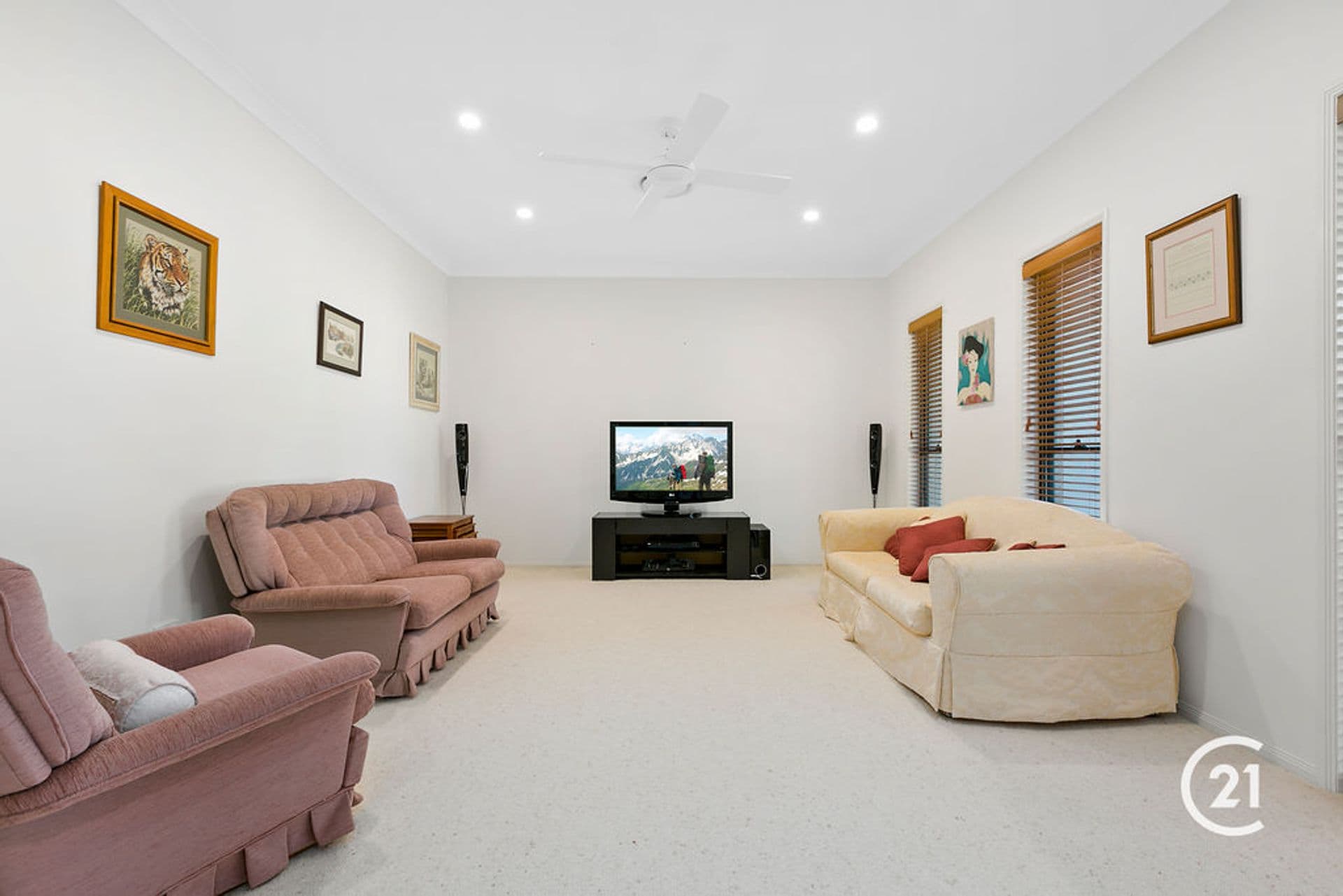 10 Balgownie Drive, Peregian Springs, QLD, 4573, Peregian Springs - Thumbnail 2