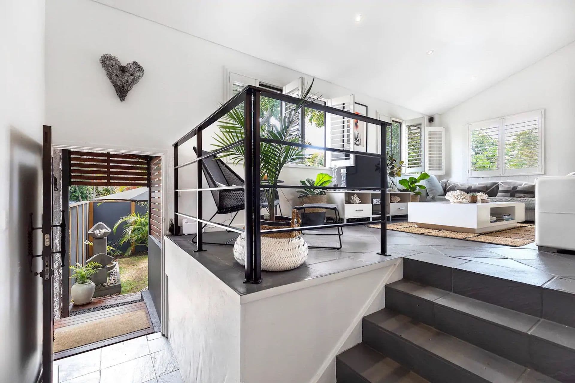 1/9 Nebula Street, Sunshine Beach, QLD, 4567, Sunshine Beach - Thumbnail 4