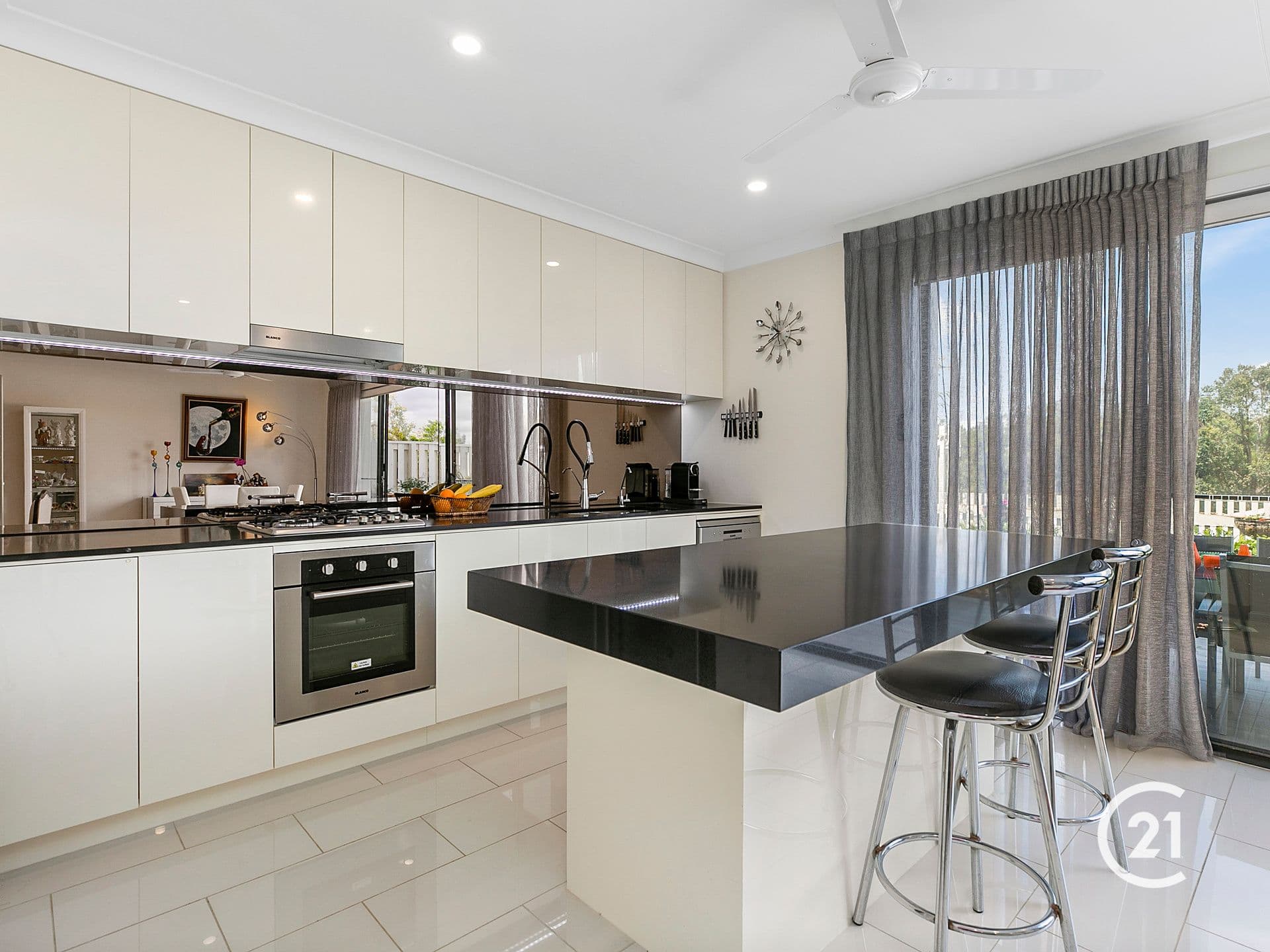 6/18 Lanyana Way, Noosa Heads, QLD, 4567, Peregian Springs - Thumbnail 2