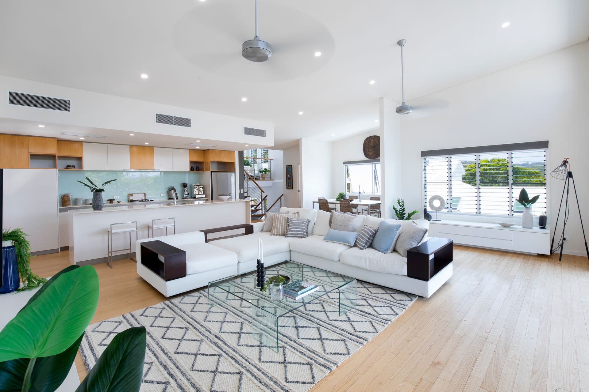 6/18 Lanyana Way, Noosa Heads, QLD, 4567, Castaways Beach - Thumbnail 2