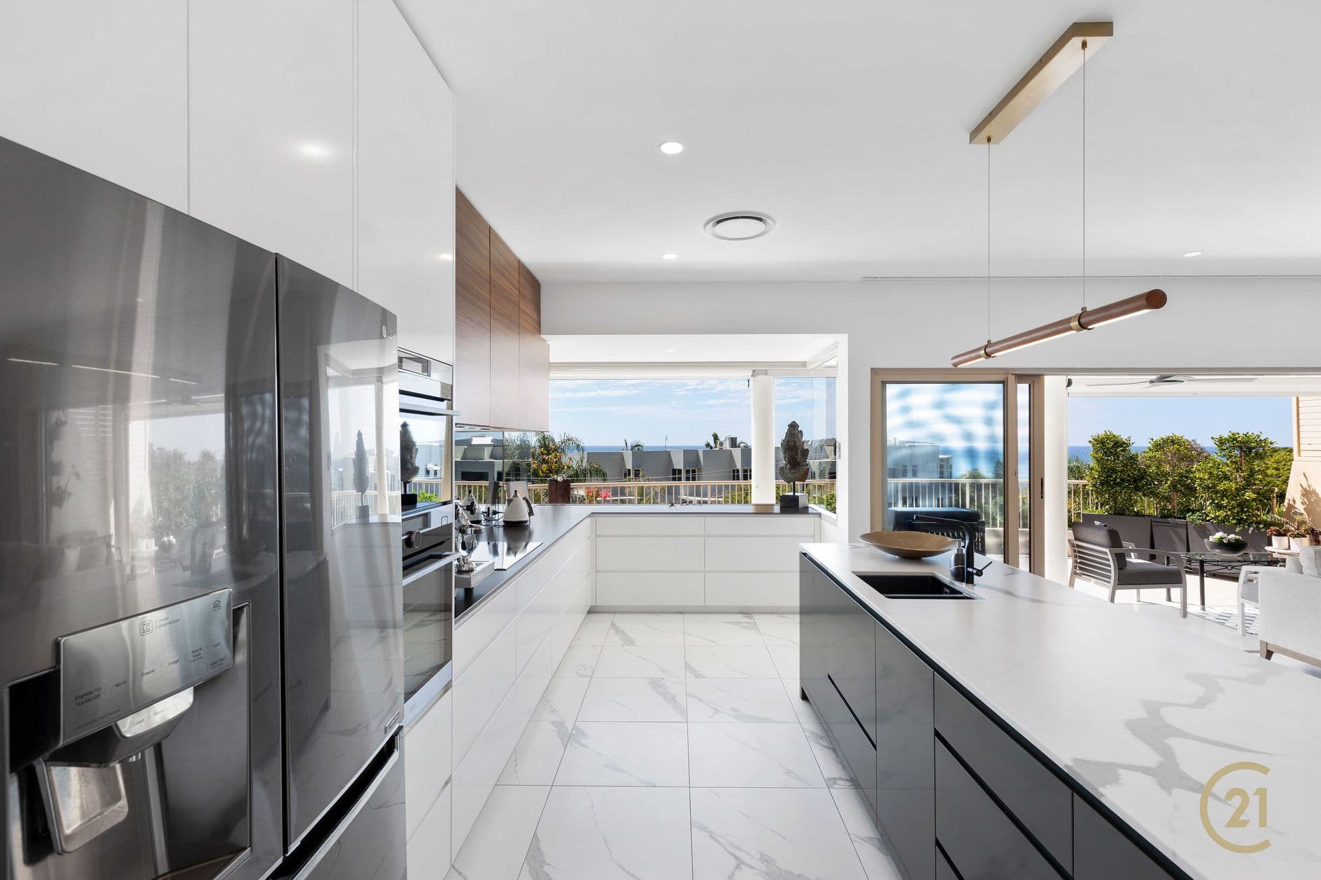 8/5 Henderson Street, Sunshine Beach, QLD, 4567, Sunshine Beach - Thumbnail 2