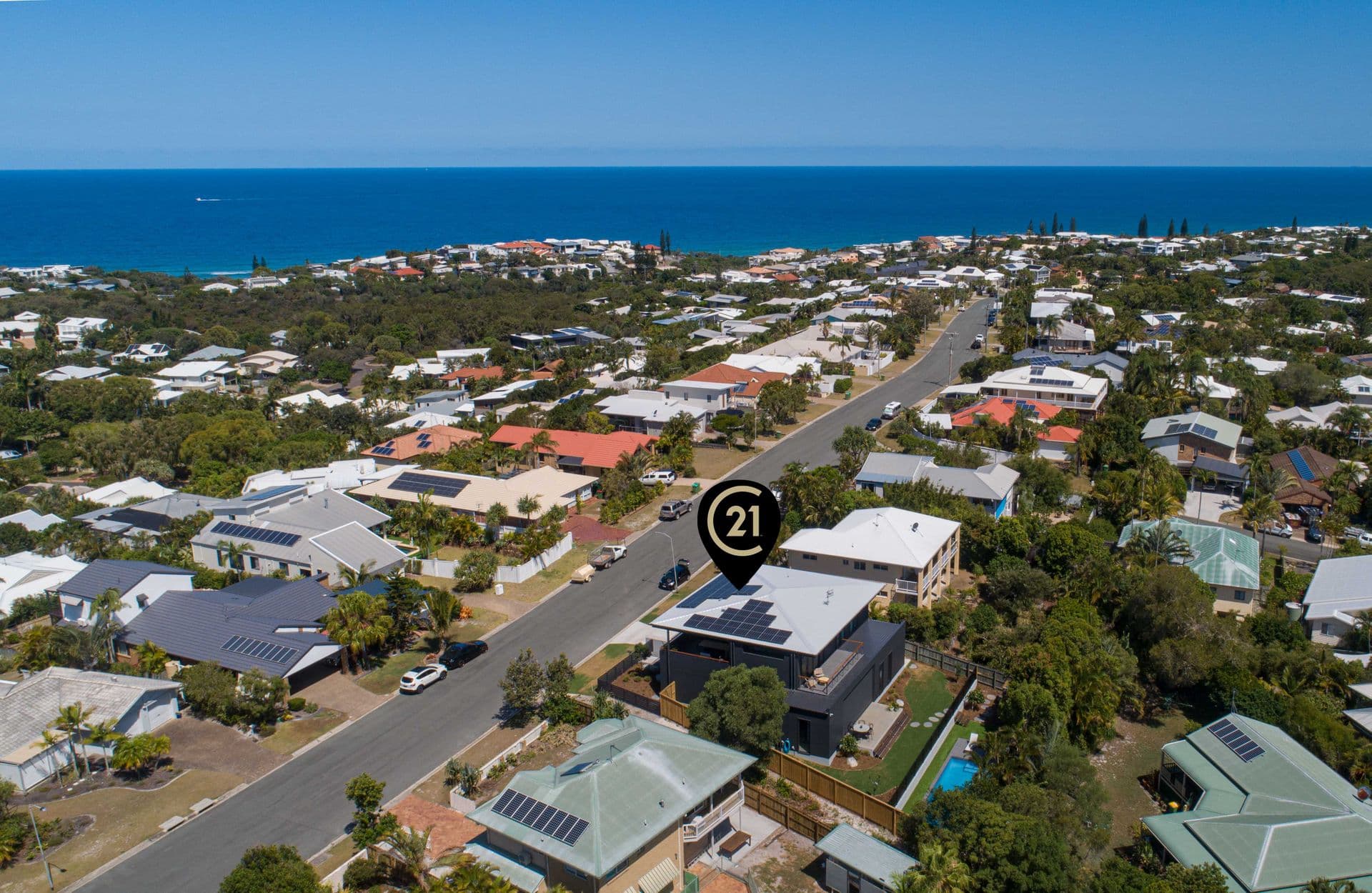 37 Southern Cross Parade, Sunrise Beach, QLD, 4567, Sunrise Beach - Thumbnail 4