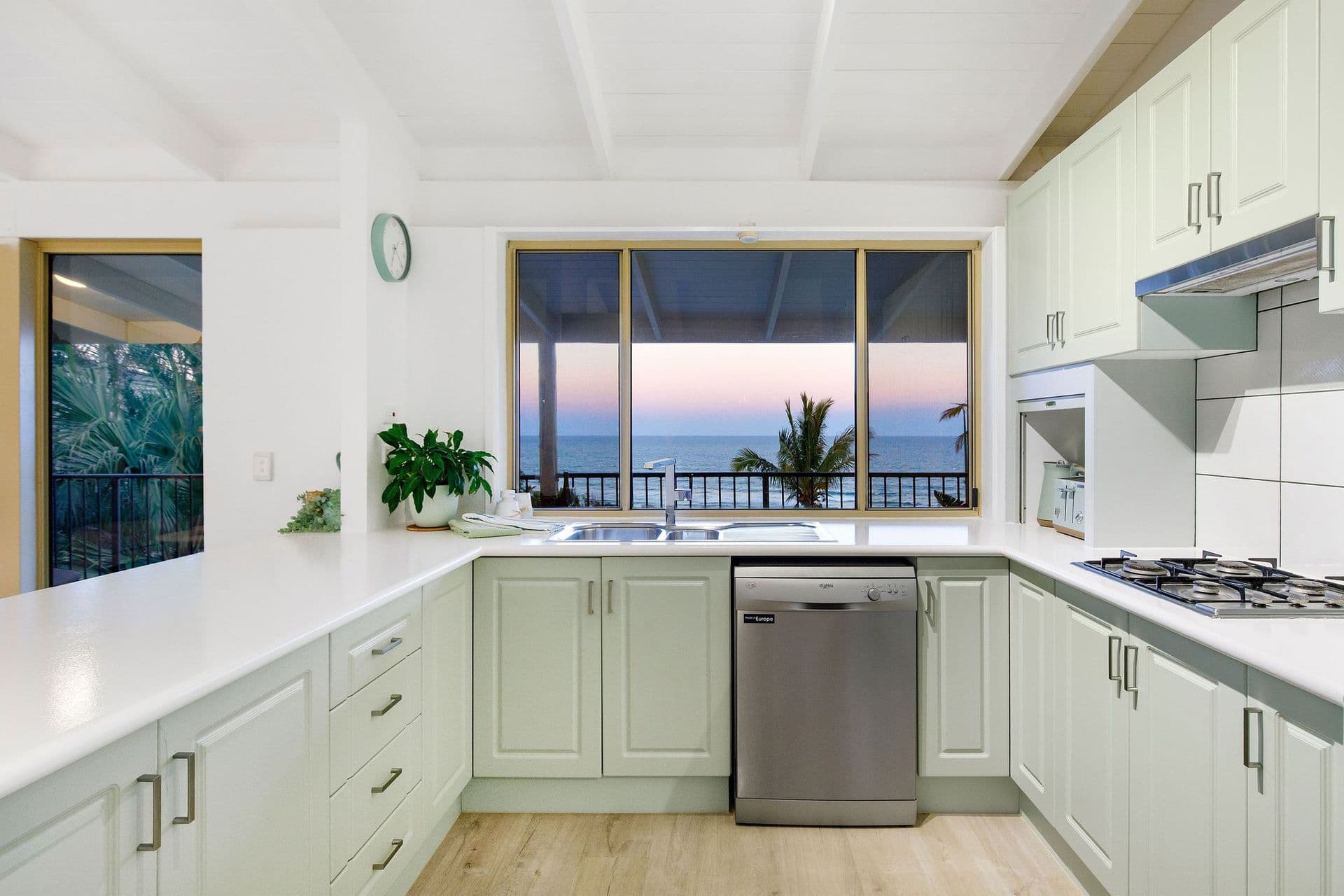 6/18 Lanyana Way, Noosa Heads, QLD, 4567, Sunrise Beach - Thumbnail 8