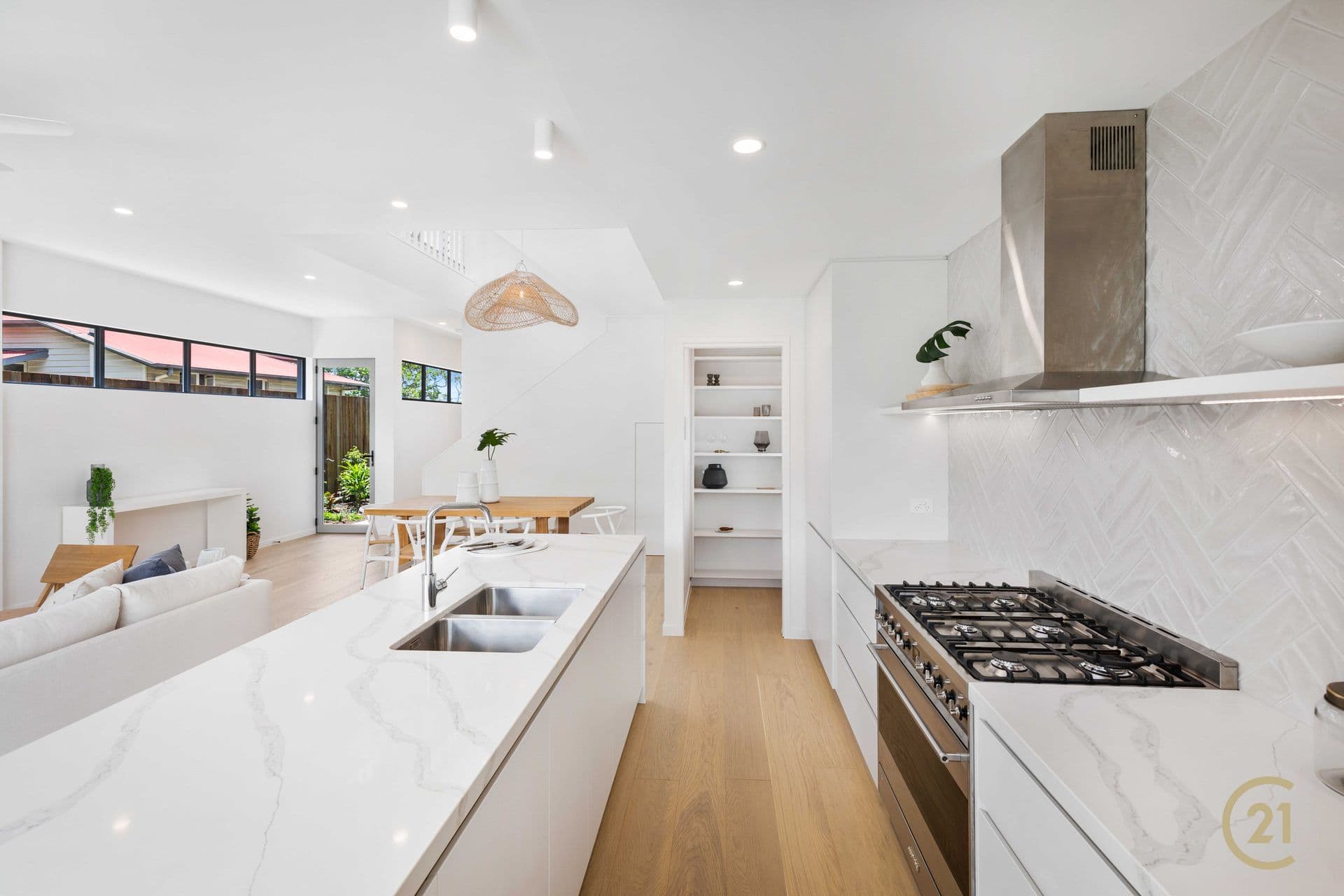 6/18 Lanyana Way, Noosa Heads, QLD, 4567, Noosaville - Thumbnail 2
