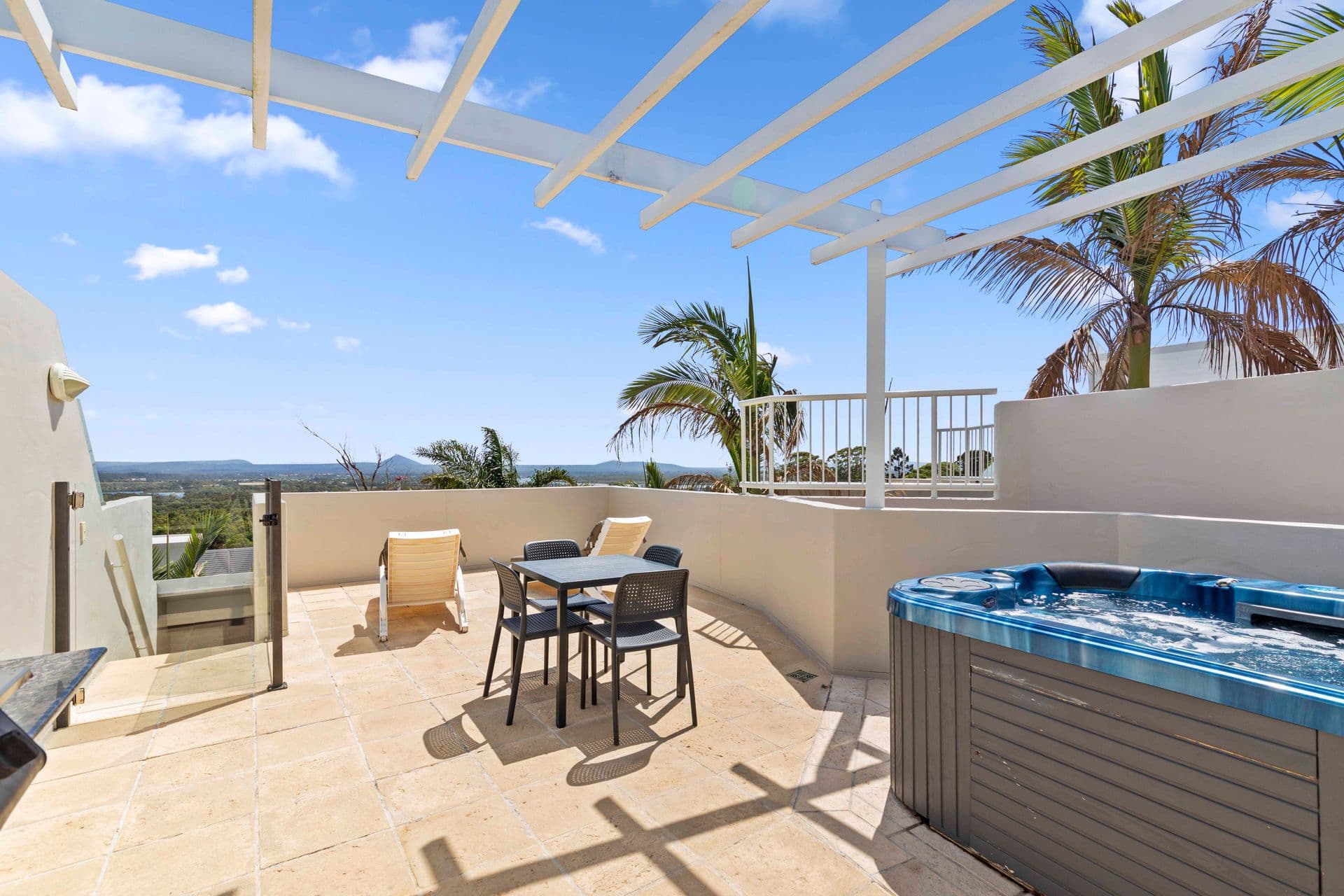 302/16 Noosa Drive, Noosa Heads, QLD, 4567, Noosa Heads - Thumbnail 3