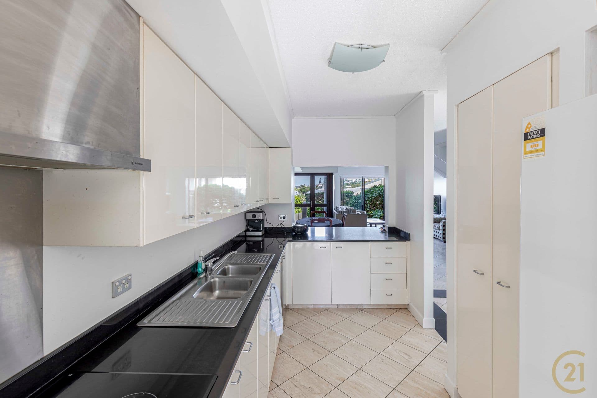 9/2 Orealla Crescent, Sunrise Beach, QLD, 4567, Sunrise Beach - Thumbnail 5