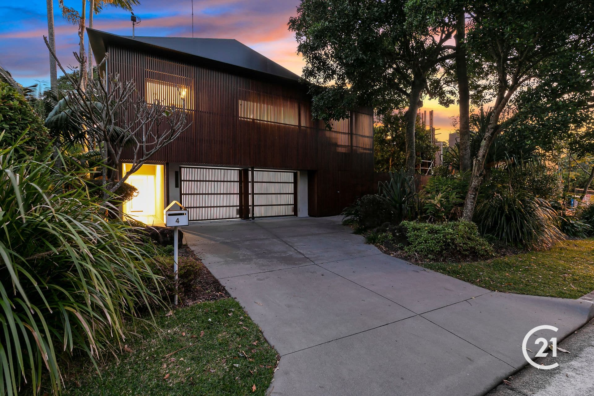 4 Kareela Avenue, Noosa Heads, QLD, 4567, Noosa Heads - Thumbnail 2