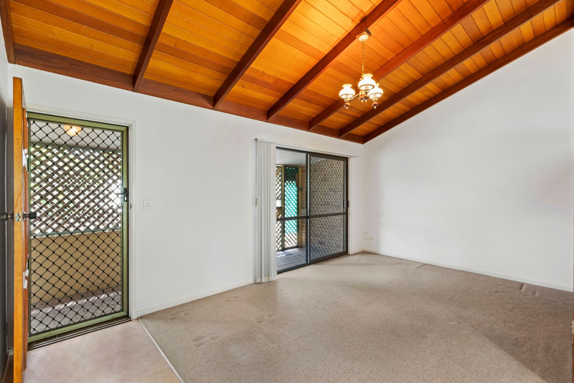 38 Wollomia Way, Sunrise Beach, QLD, 4567, Sunrise Beach - Thumbnail 3