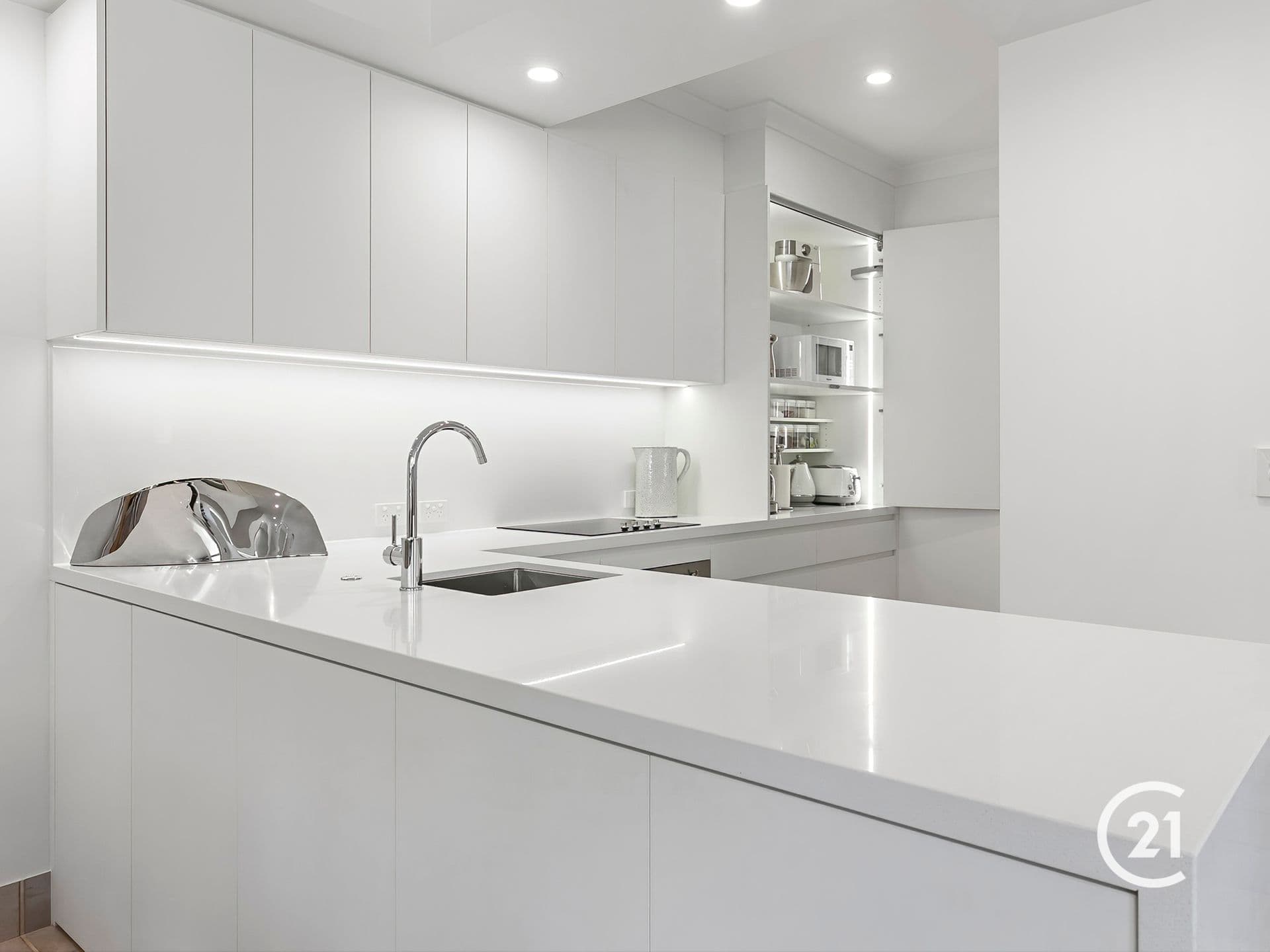 11/7-13 Howard Street, Noosaville, QLD, 4566, Noosaville - Thumbnail 2