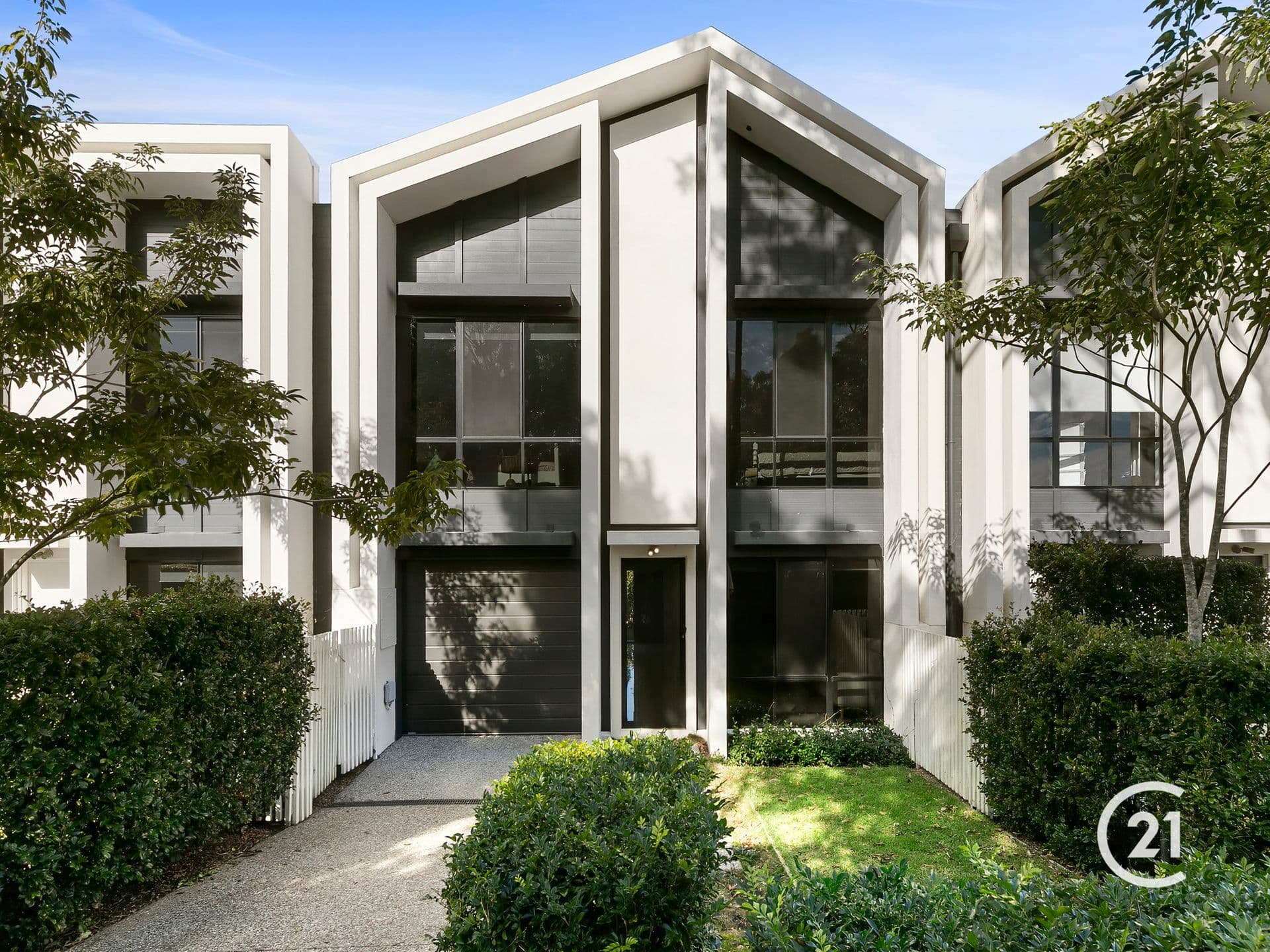 6/18 Lanyana Way, Noosa Heads, QLD, 4567, Peregian Springs - Thumbnail 2