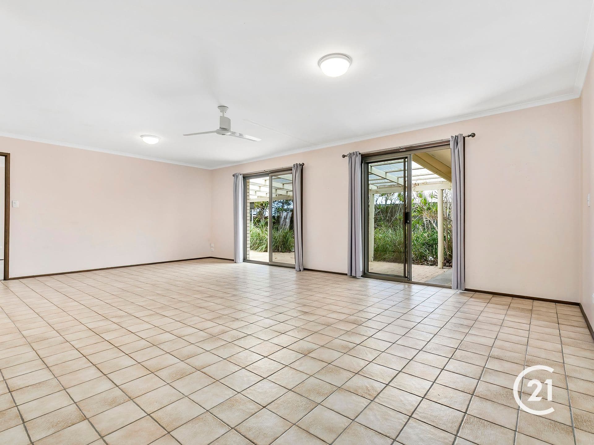 6/18 Lanyana Way, Noosa Heads, QLD, 4567, Sunrise Beach - Thumbnail 5