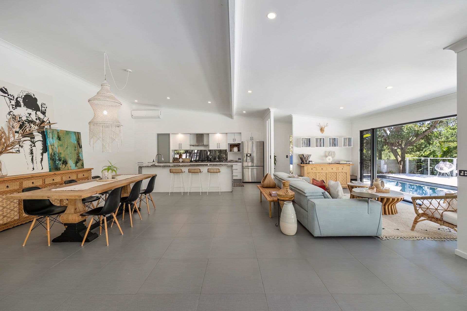 6/18 Lanyana Way, Noosa Heads, QLD, 4567, Peregian Beach - Thumbnail 2