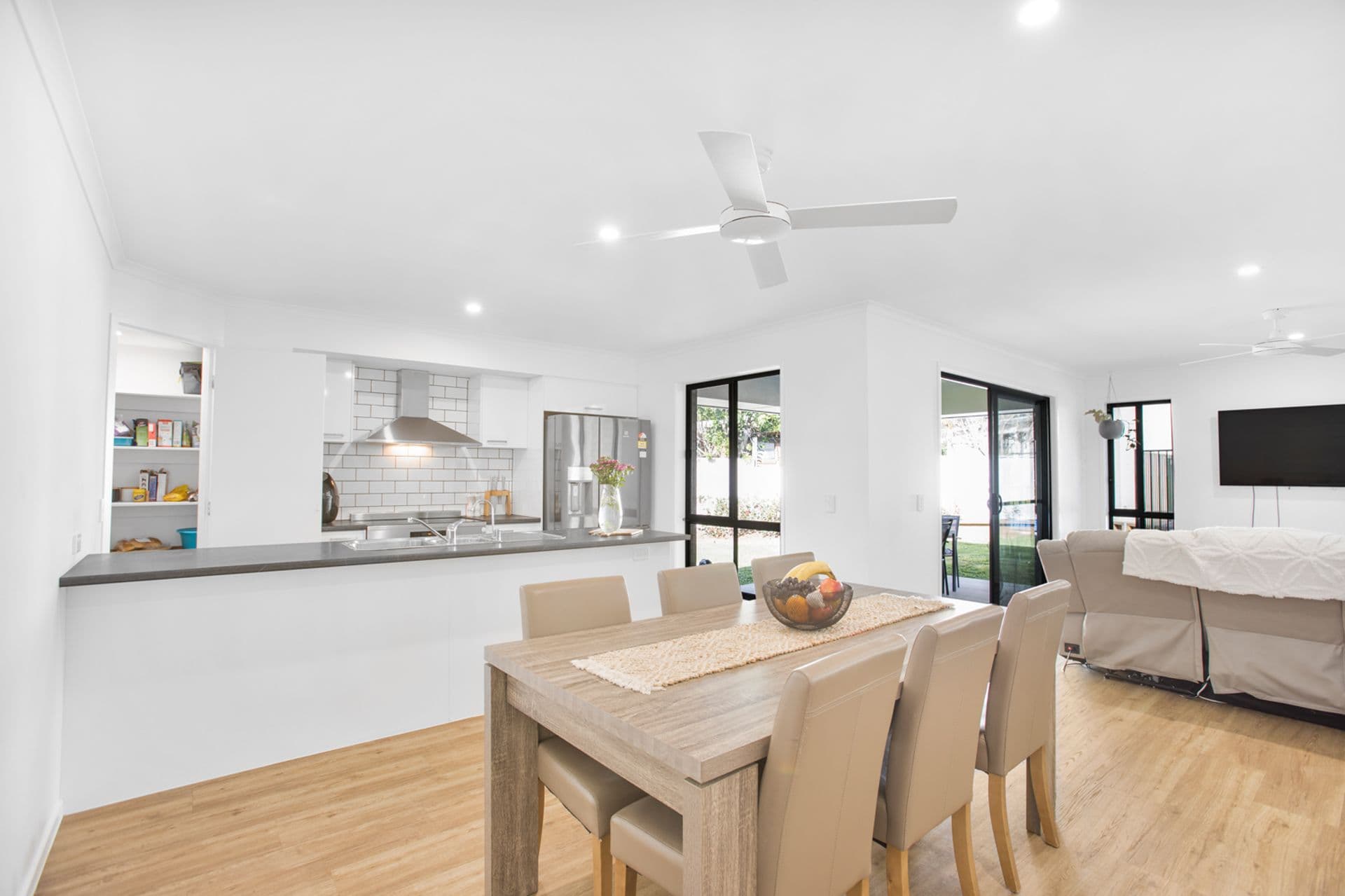 6/18 Lanyana Way, Noosa Heads, QLD, 4567, Cooroy - Thumbnail 3