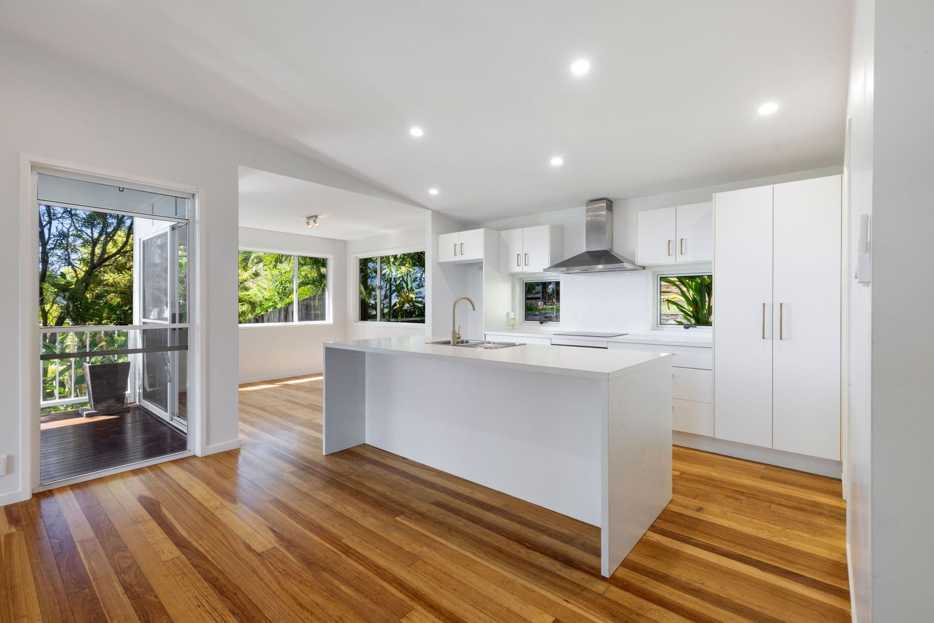 6/18 Lanyana Way, Noosa Heads, QLD, 4567, Coolum Beach - Thumbnail 2