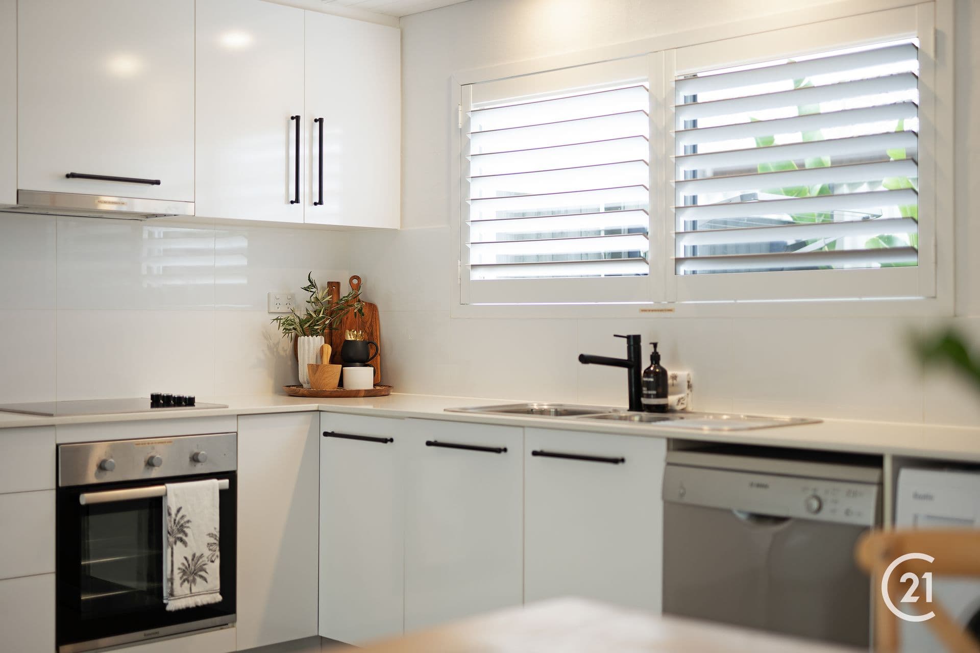 1/25 Coral Tree Avenue, Noosa Heads, QLD, 4567, Noosa Heads - Thumbnail 4