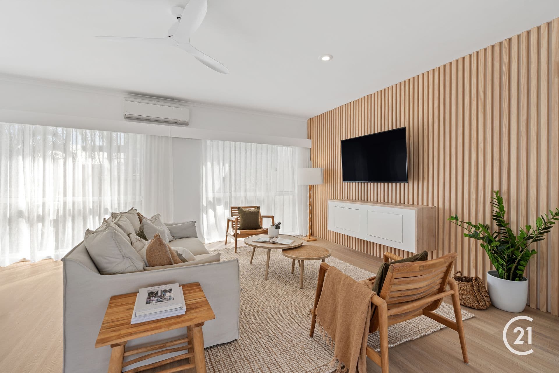 2/6 Sobraon Street, Sunrise Beach, QLD, 4567, Sunrise Beach - Thumbnail 3
