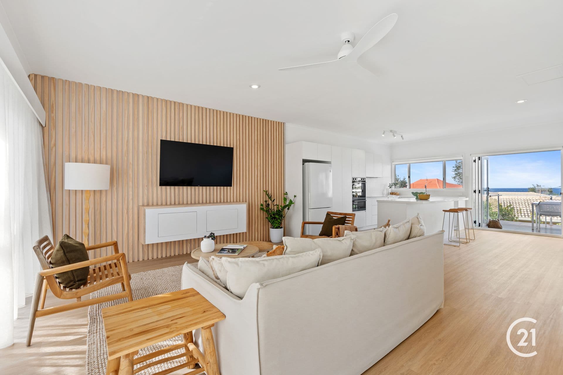 2/6 Sobraon Street, Sunrise Beach, QLD, 4567, Sunrise Beach - Thumbnail 5