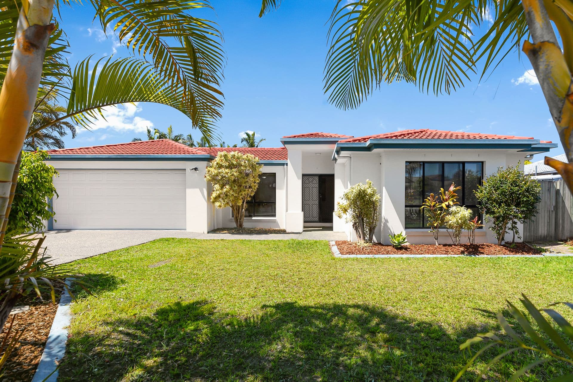 6/18 Lanyana Way, Noosa Heads, QLD, 4567, Tewantin - Thumbnail 2