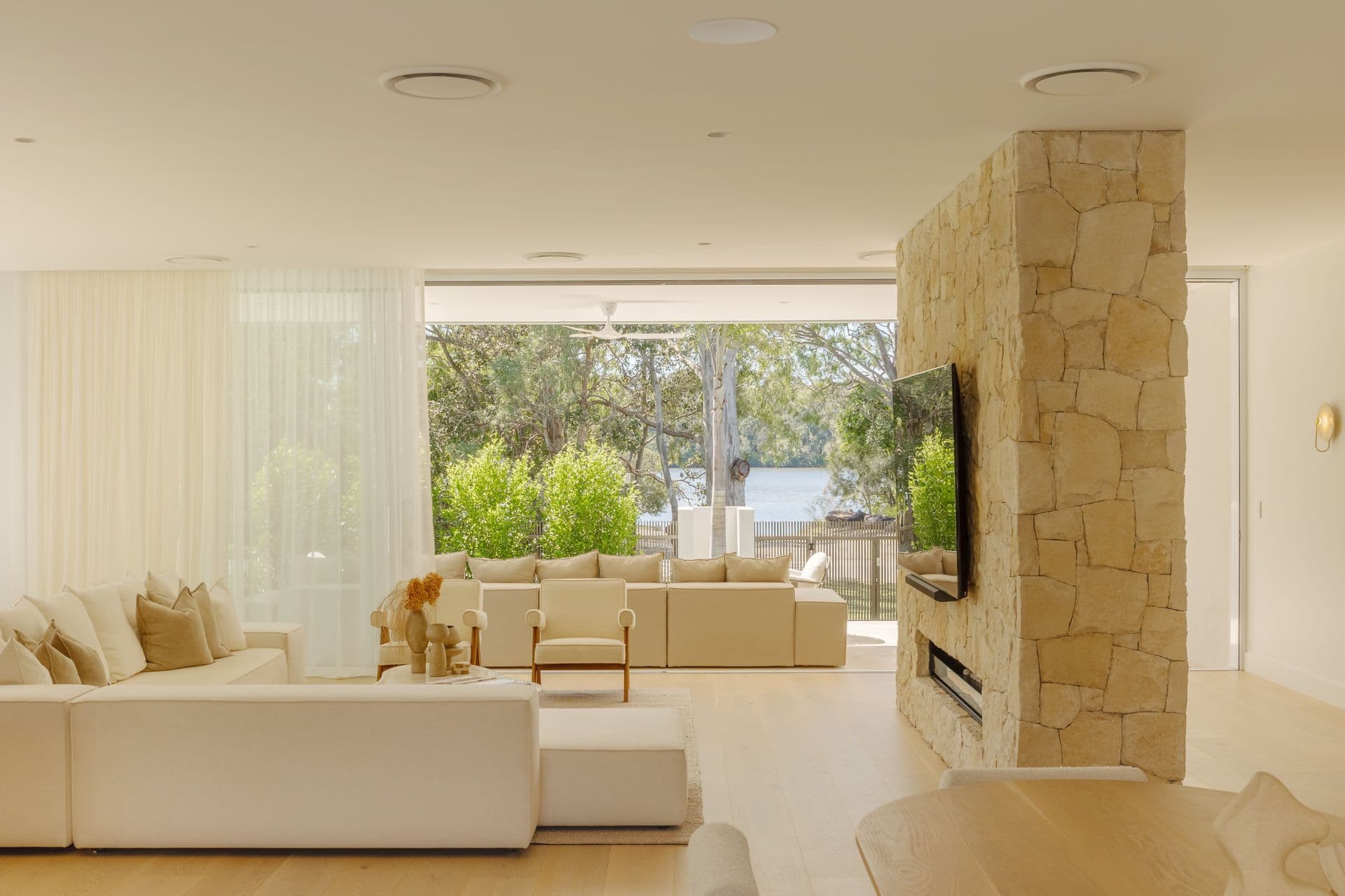 6/18 Lanyana Way, Noosa Heads, QLD, 4567, Noosaville - Thumbnail 2