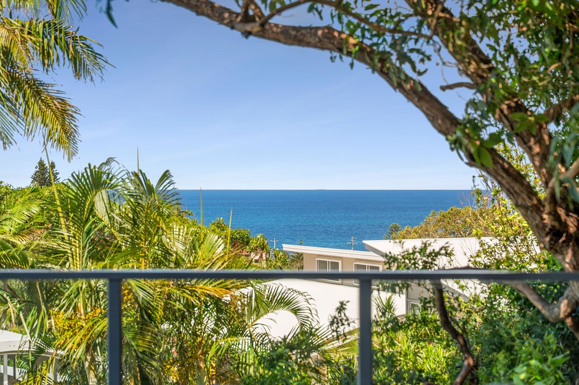 6/18 Lanyana Way, Noosa Heads, QLD, 4567, Sunshine Beach - Thumbnail 2
