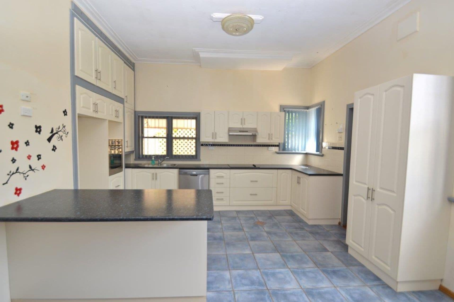 306 Morish Street, Broken Hill, NSW, 2880, Broken Hill - Thumbnail 2