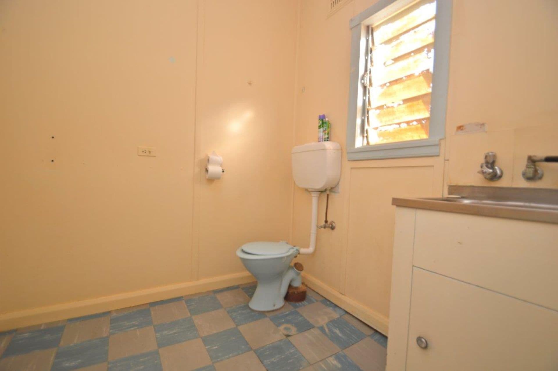 102 Brown Street, Broken Hill, NSW, 2880, Broken Hill - Thumbnail 8