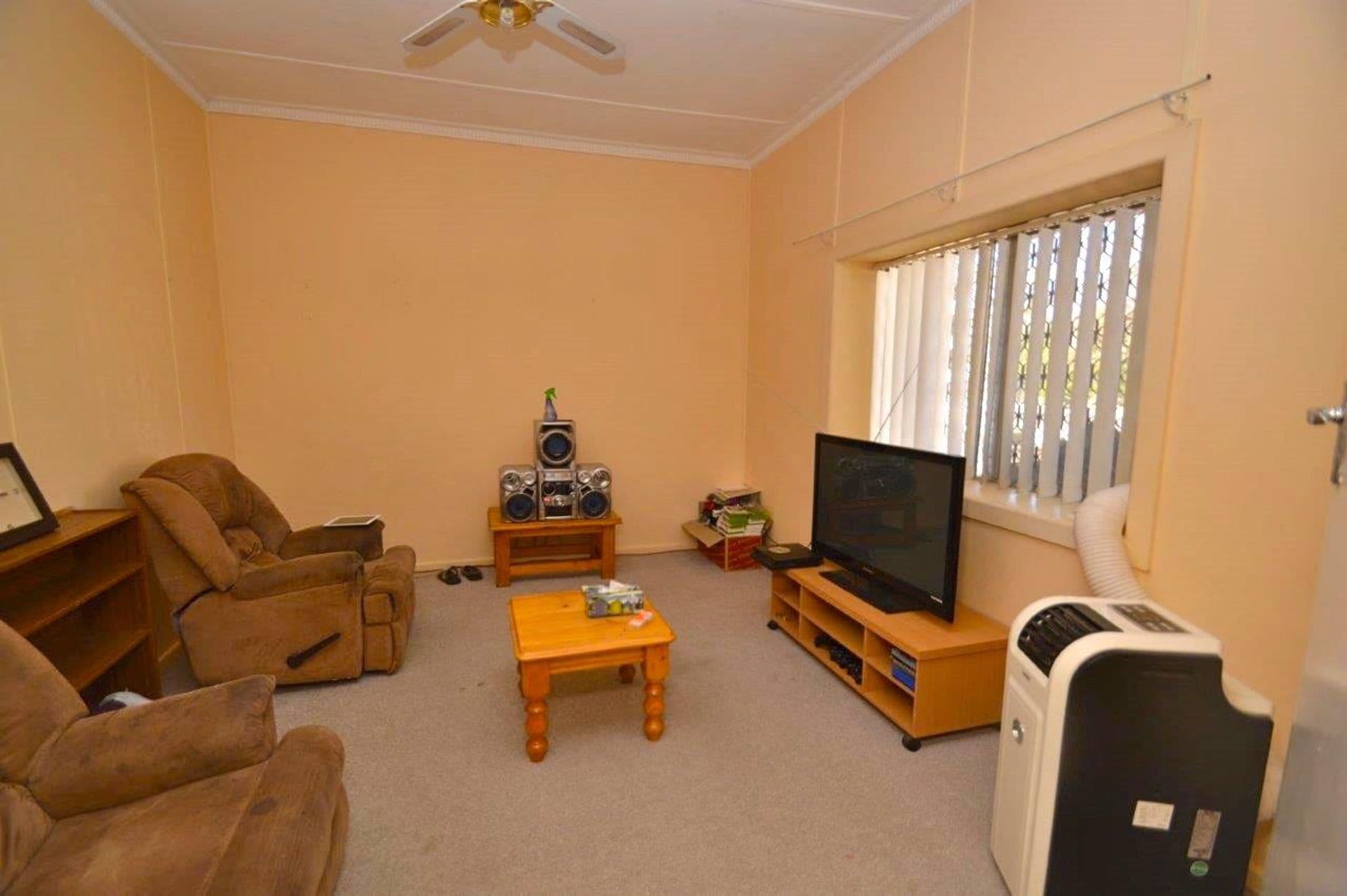52 - 54 Wolfram Street, Broken Hill, NSW, 2880, Broken Hill - Thumbnail 3