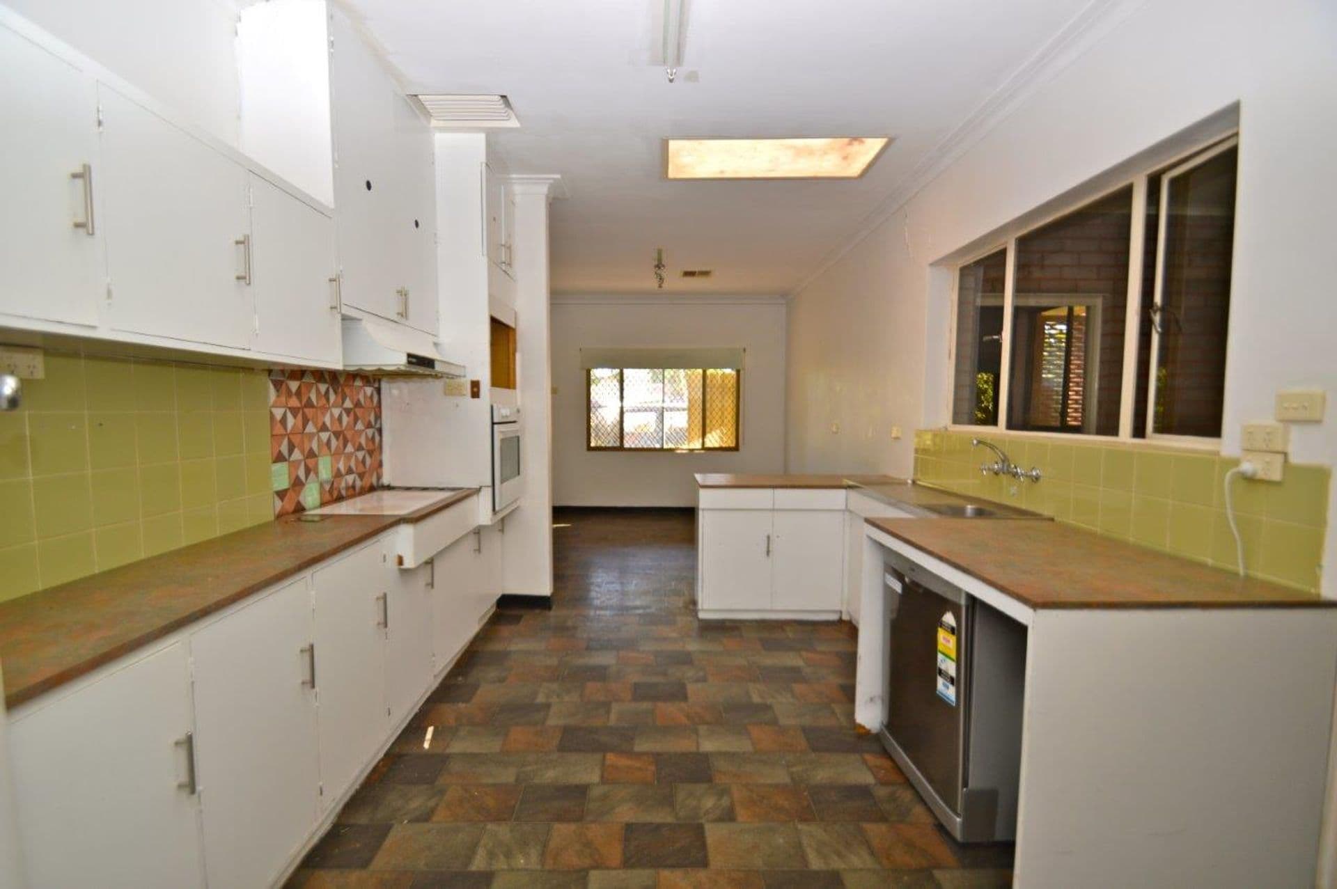 60 - 62  Wills Street, Broken Hill, NSW, 2880, Broken Hill - Thumbnail 6