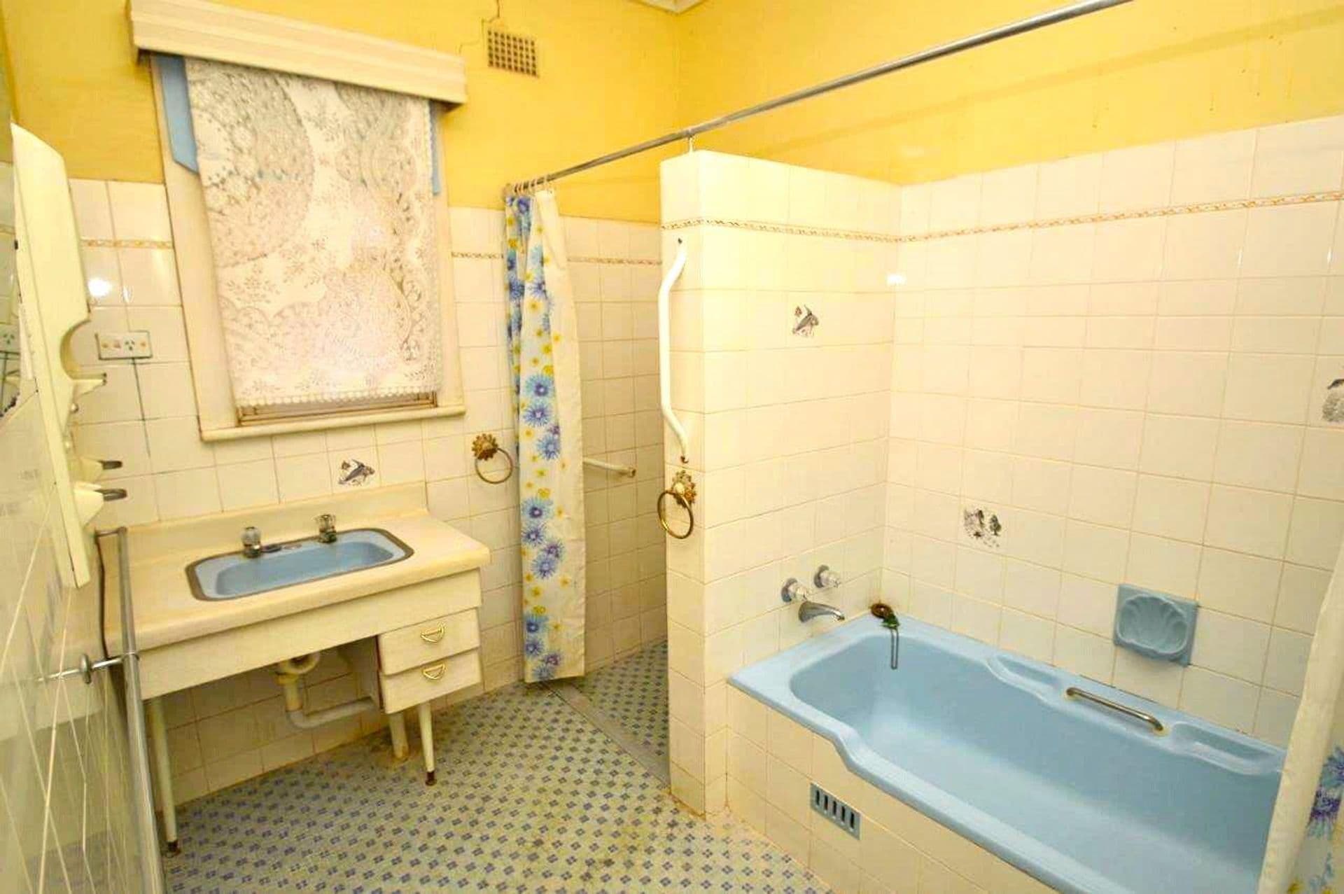 82 Ryan Street, Broken Hill, NSW, 2880, Broken Hill - Thumbnail 5