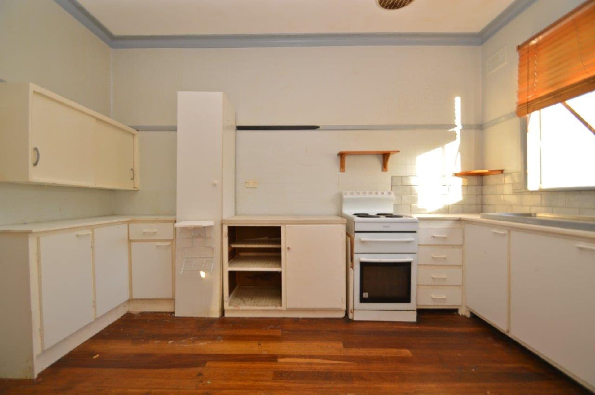 223 Clarke Street, Broken Hill, NSW, 2880, Broken Hill - Thumbnail 2