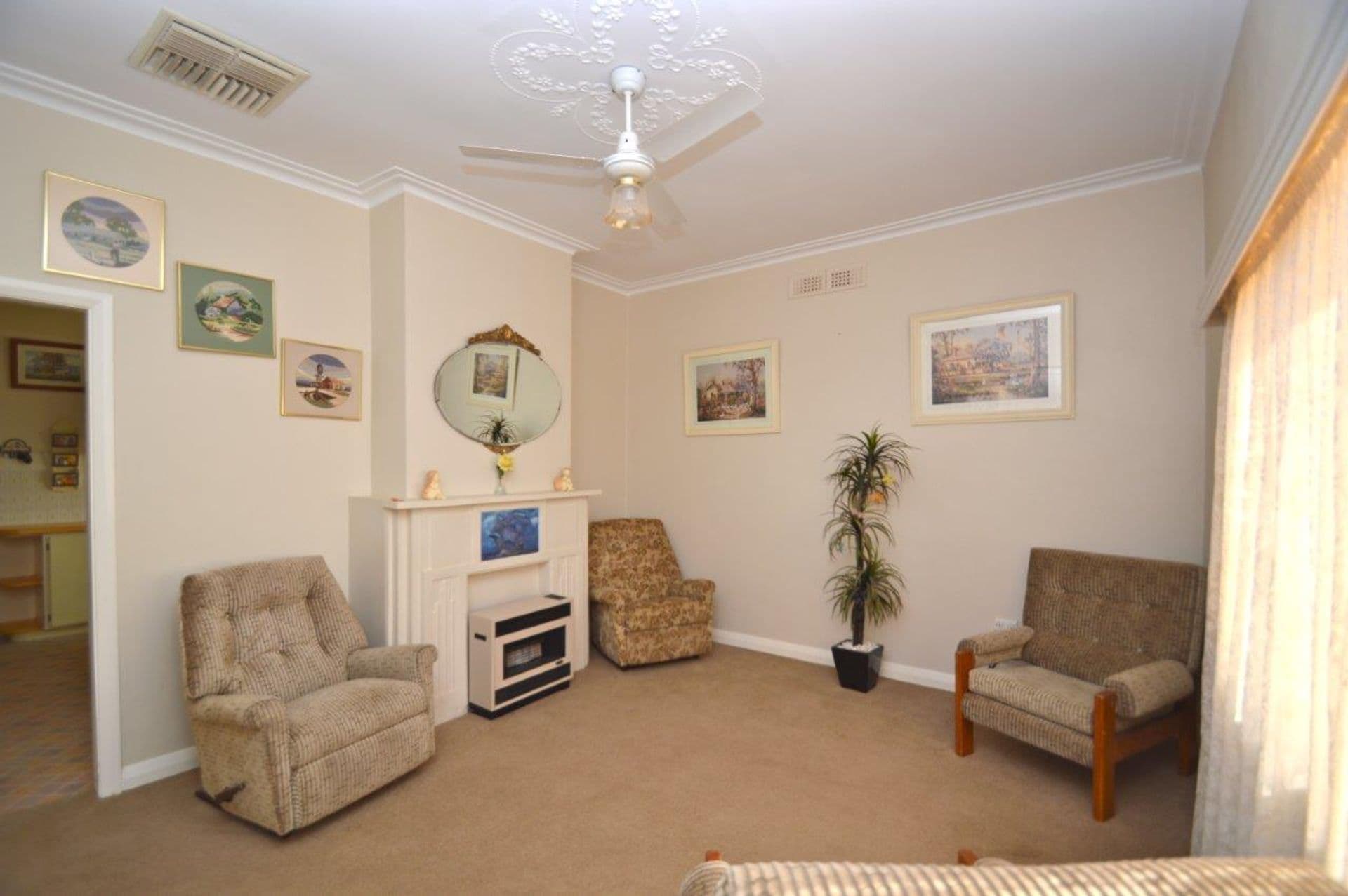 81 Newton Street, Broken Hill, NSW, 2880, Broken Hill - Thumbnail 4