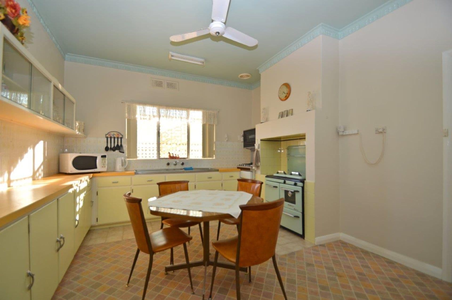 81 Newton Street, Broken Hill, NSW, 2880, Broken Hill - Thumbnail 3