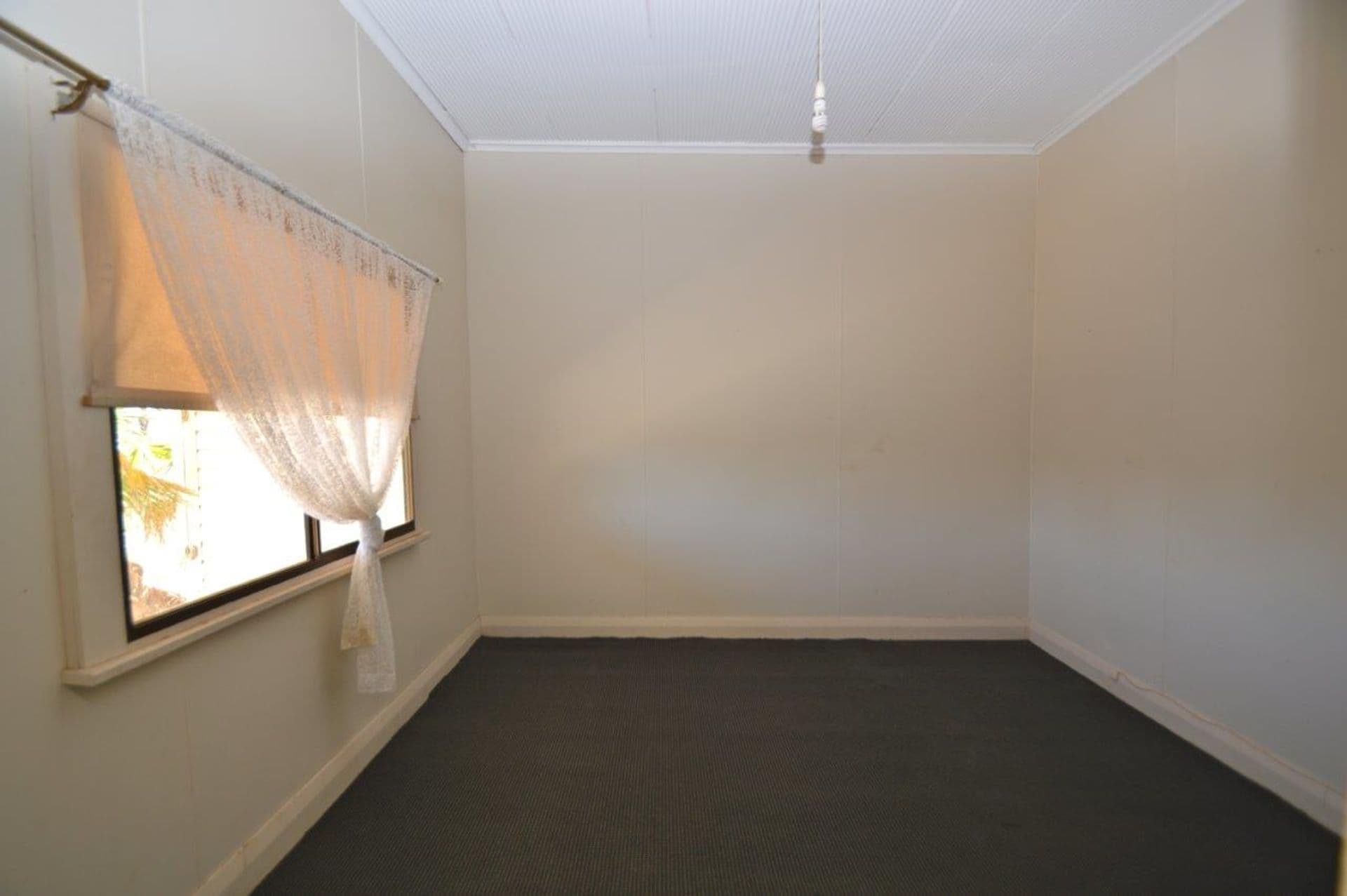 77 Creedon Street, Broken Hill, NSW, 2880, Broken Hill - Thumbnail 5