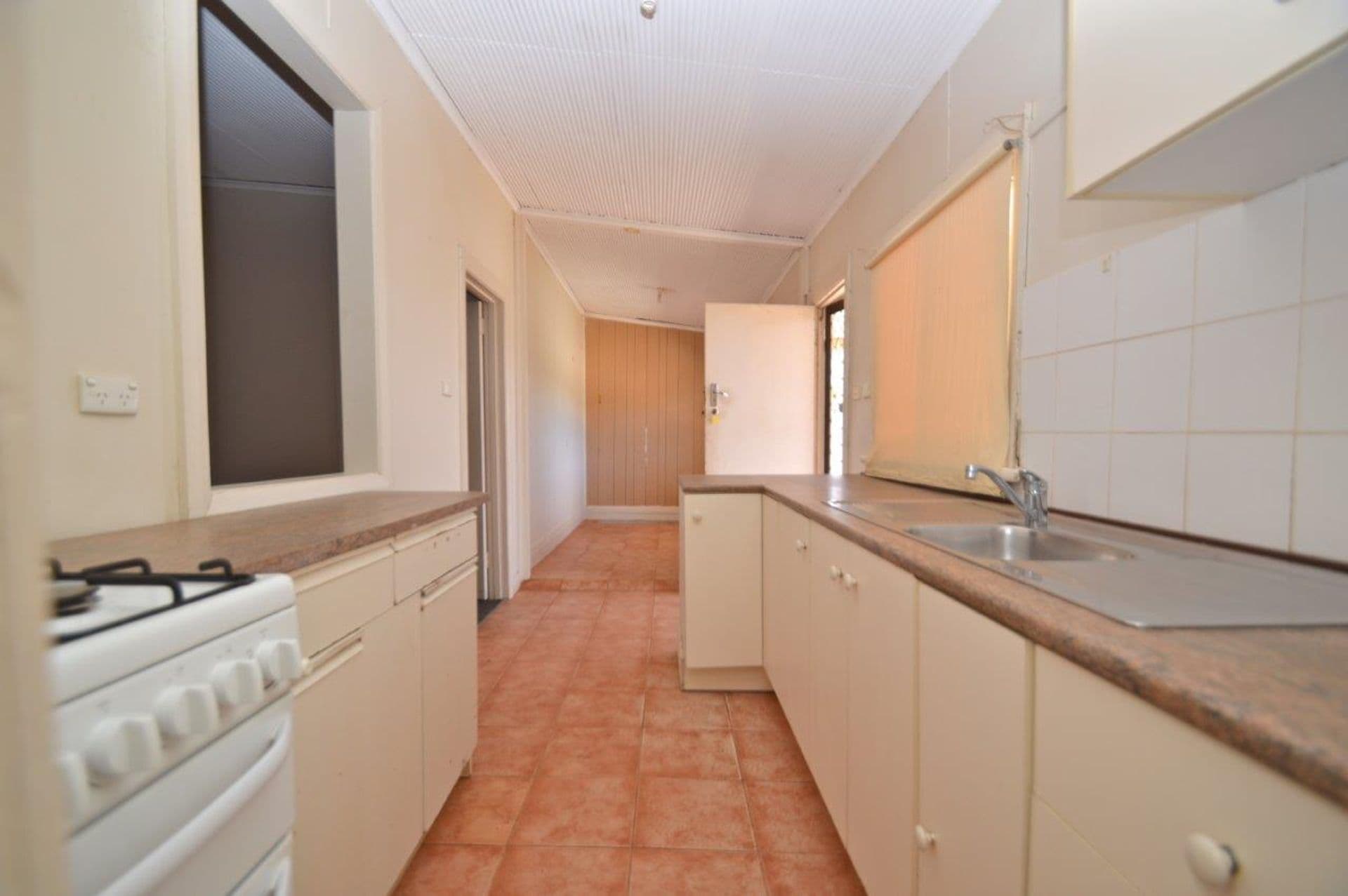 77 Creedon Street, Broken Hill, NSW, 2880, Broken Hill - Thumbnail 2
